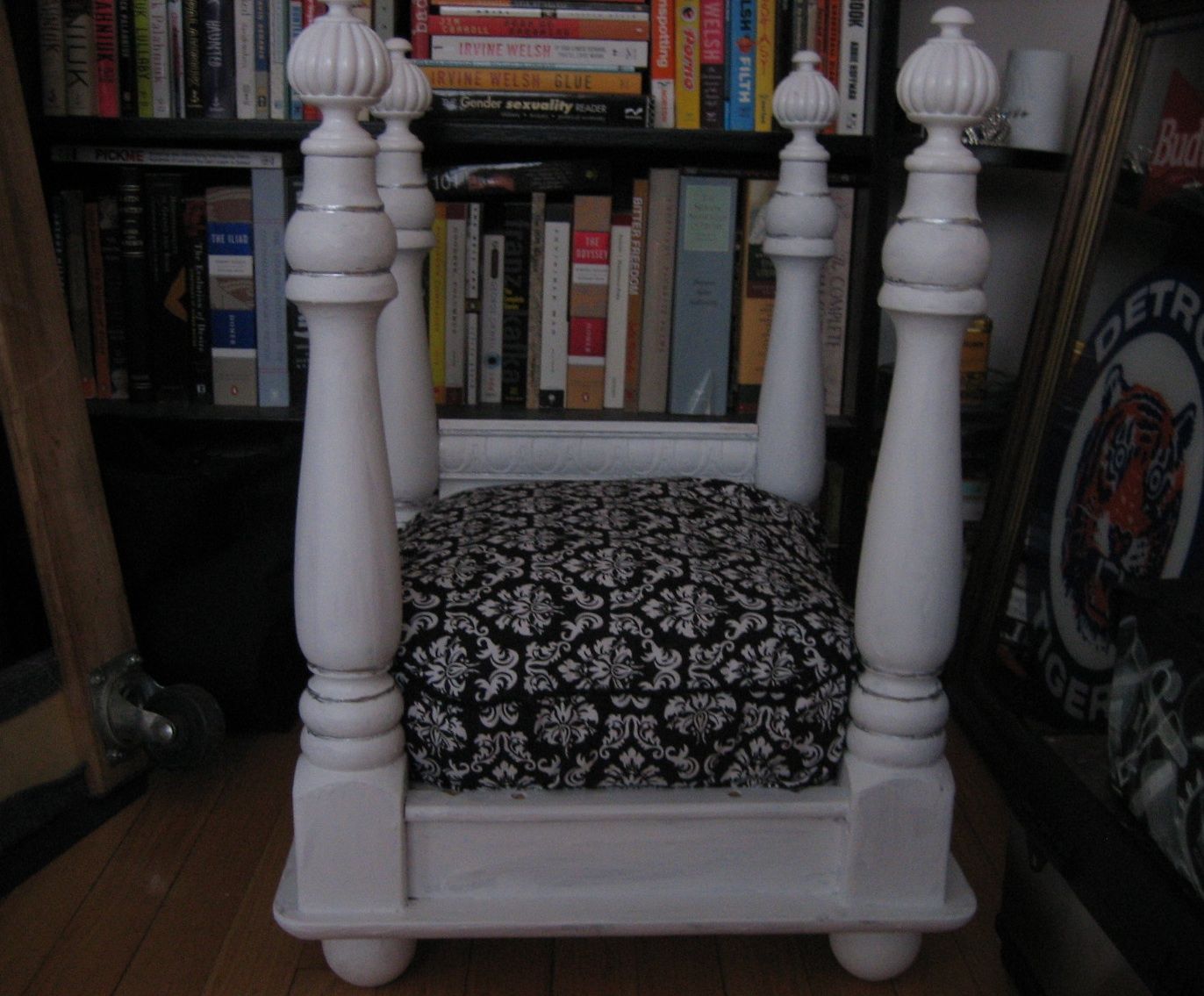 FourPoster Pet Bed 4 Steps (with Pictures) Instructables