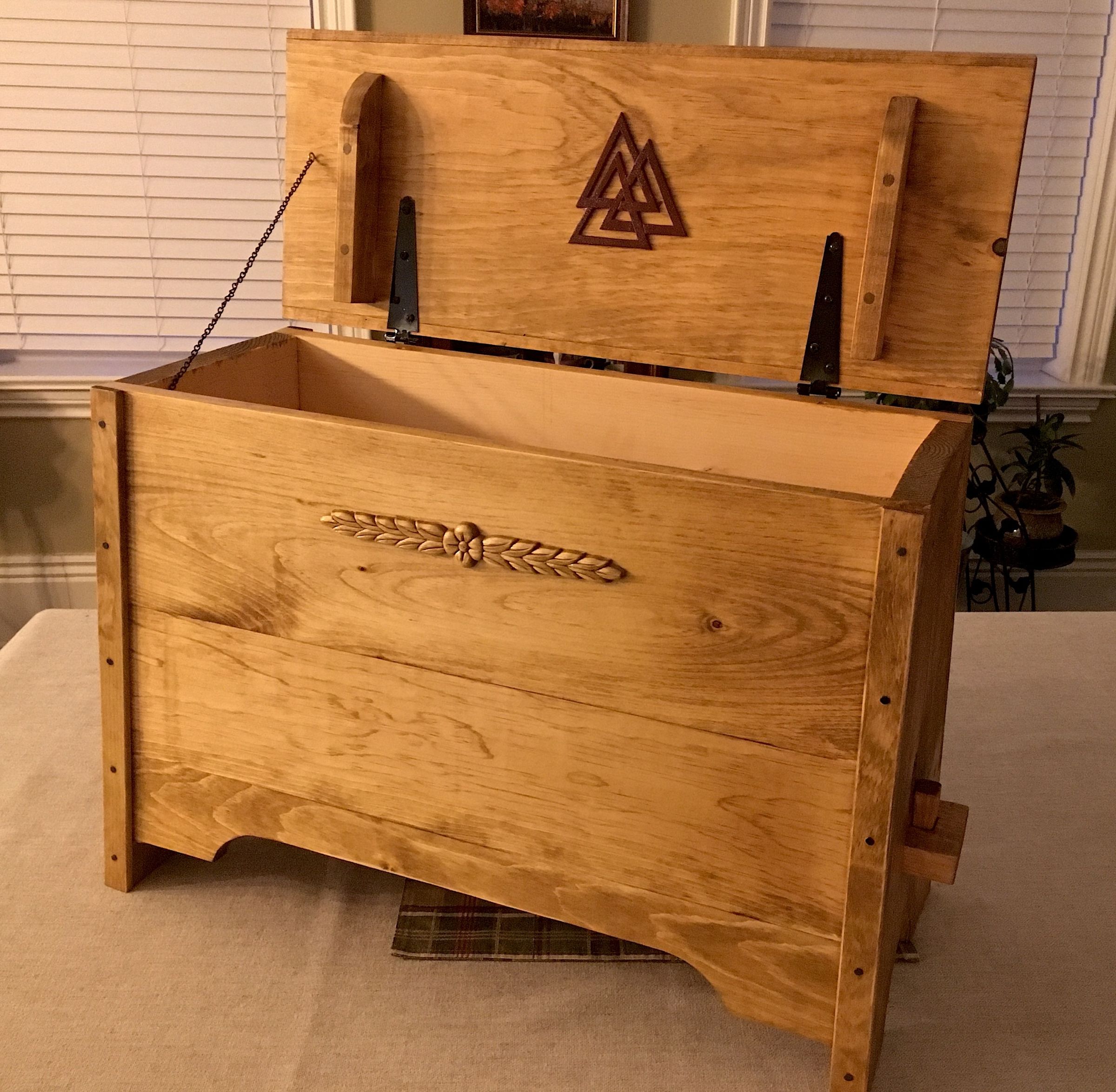 How to Build a Viking Inspired Sea Chest 9 Steps (with Pictures