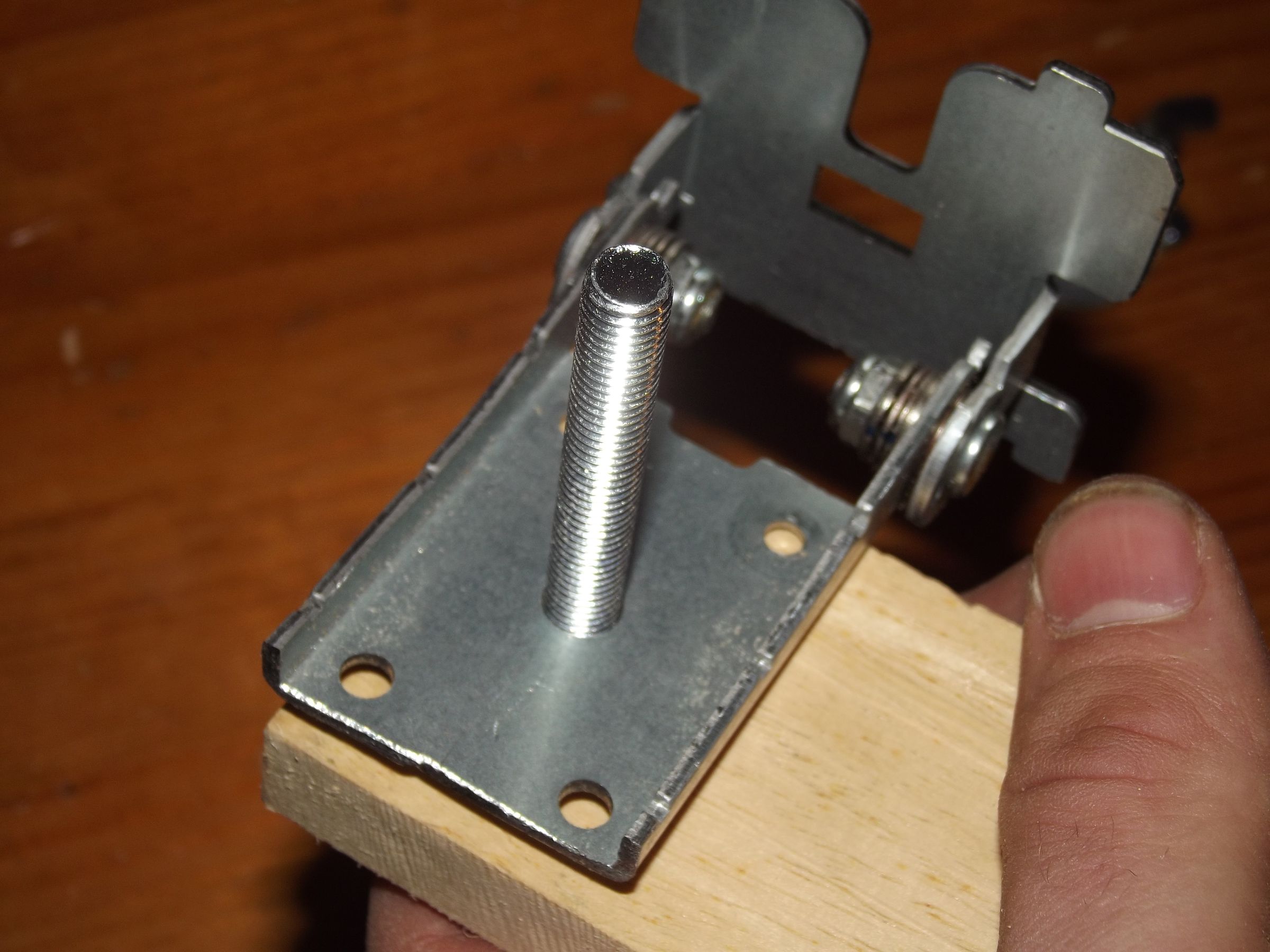 Varifocal Triple Monitor Stand 10 Steps (with Pictures) Instructables