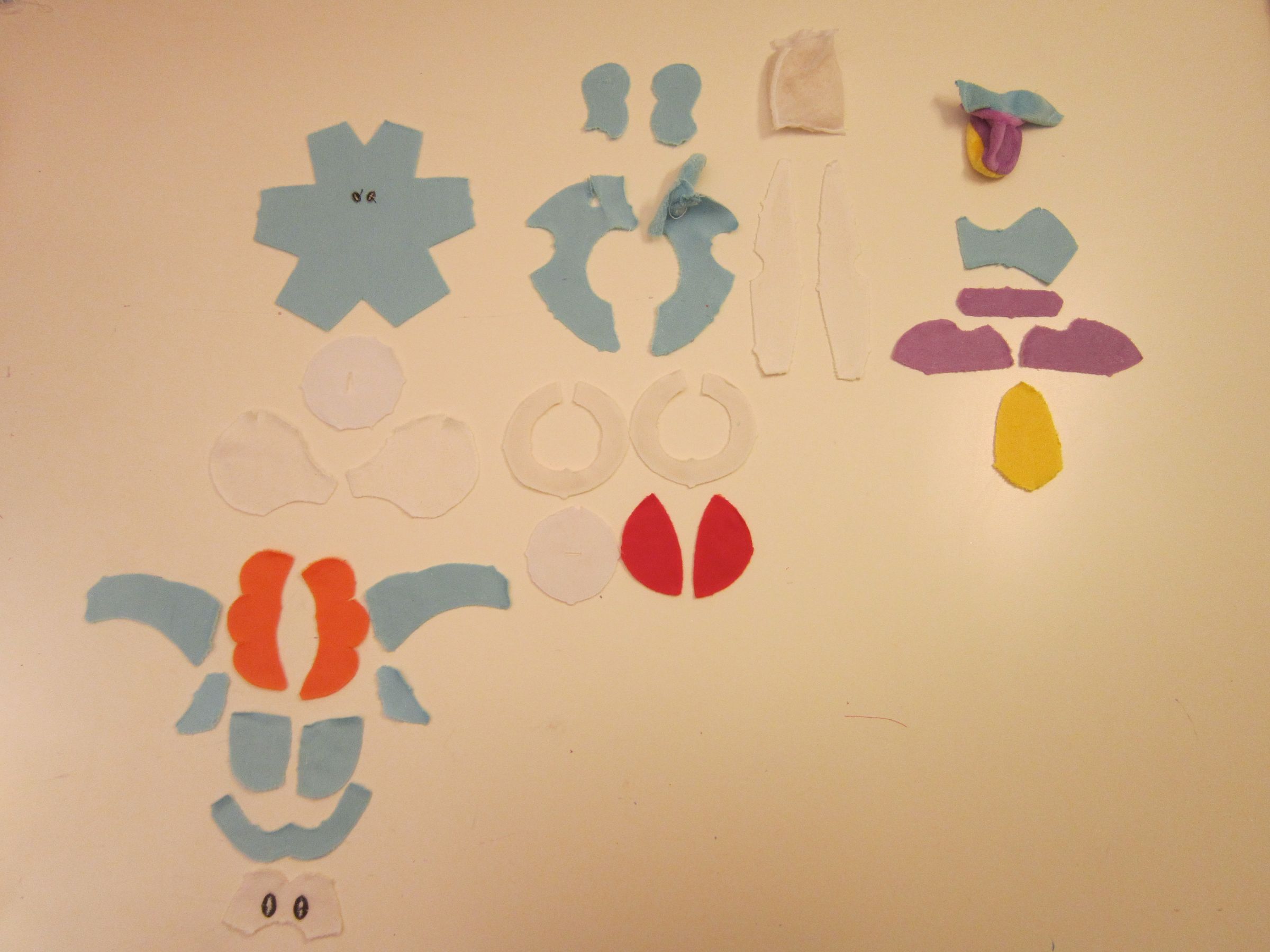 Giant Yoshi Plush : 20 Steps (with Pictures) - Instructables