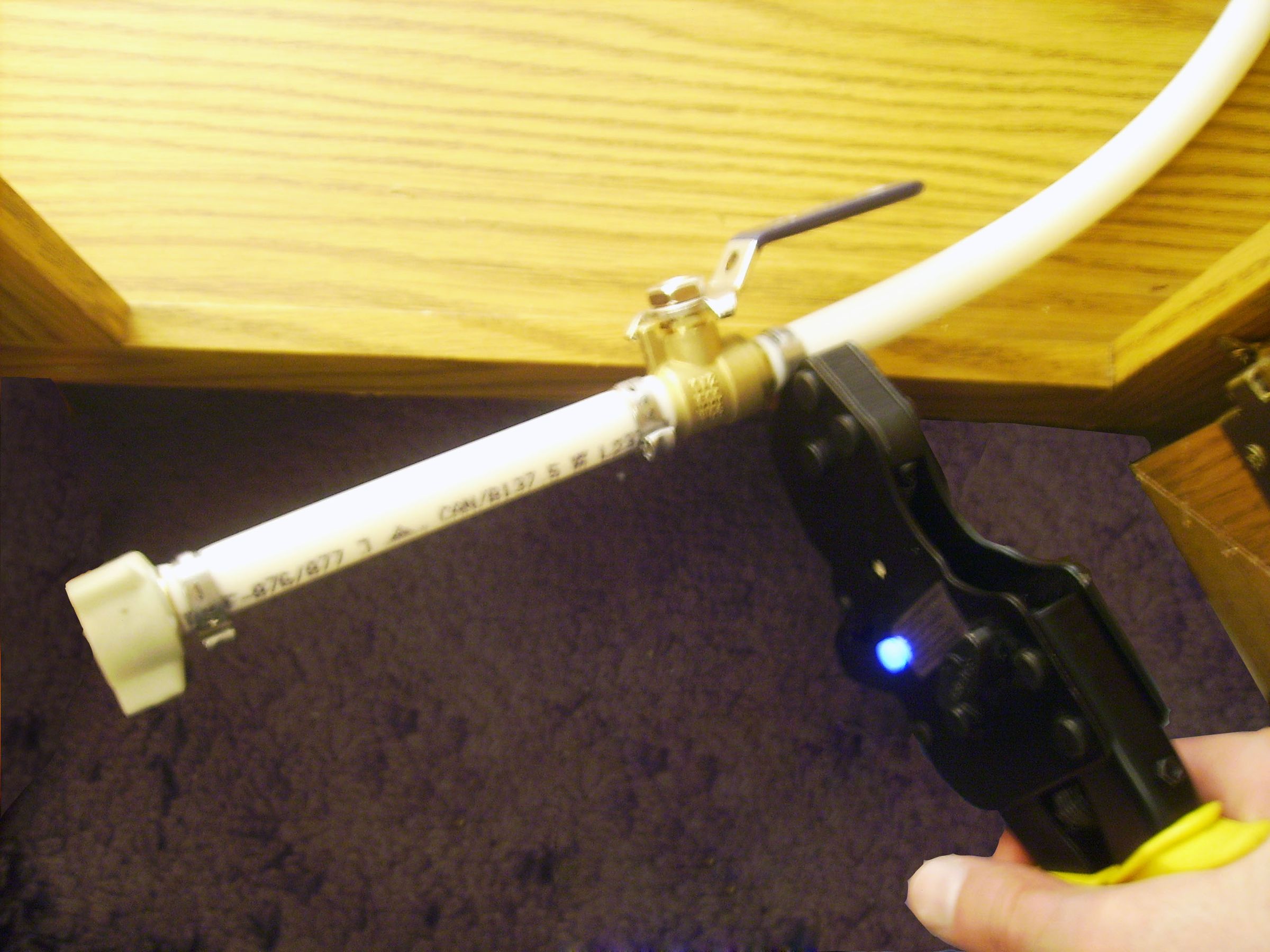 Water Line Leaks? Fix It Yourself! Here's How... 10 Steps Instructables