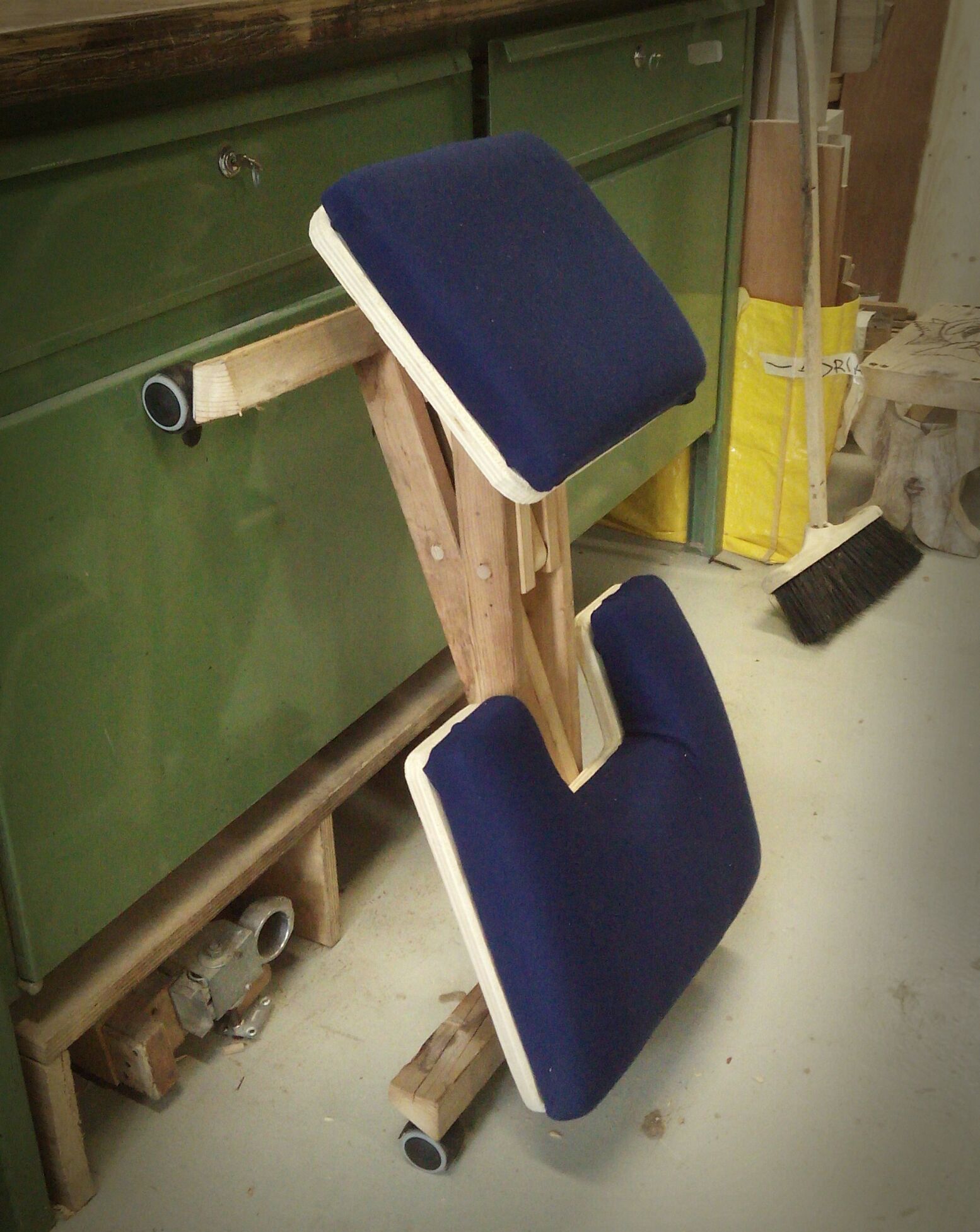 Wooden Kneeling Chair 14 Steps (with Pictures) Instructables