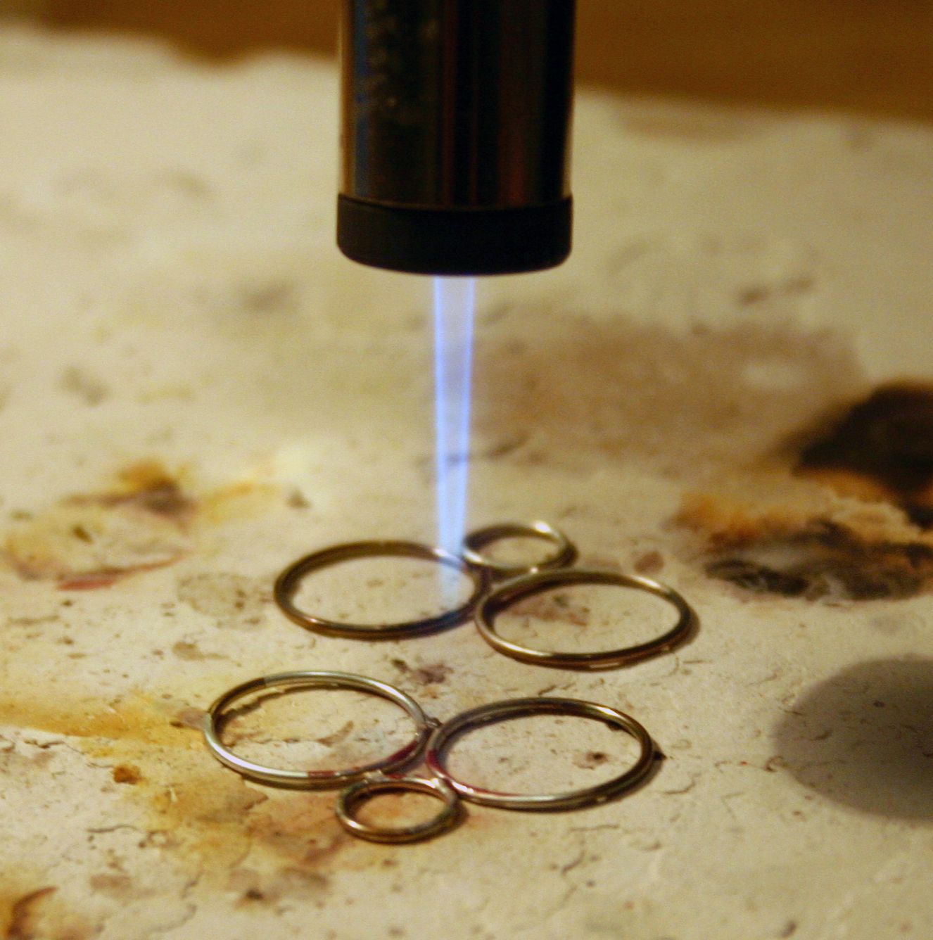 How to Solder (for Jewelry Purposes) 5 Steps (with Pictures