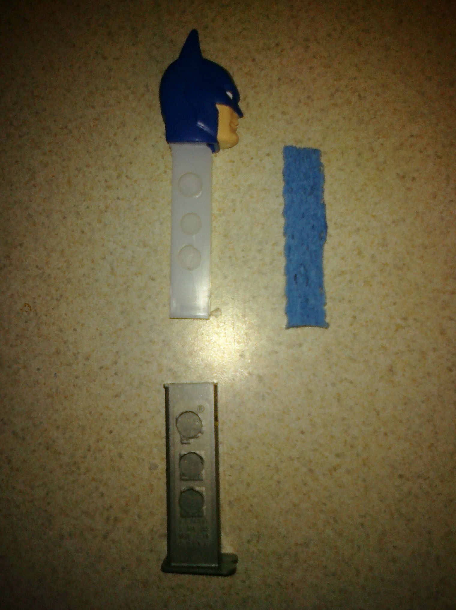 Pez Dispenser Ukulele / Guitar Humidifier 7 Steps Instructables