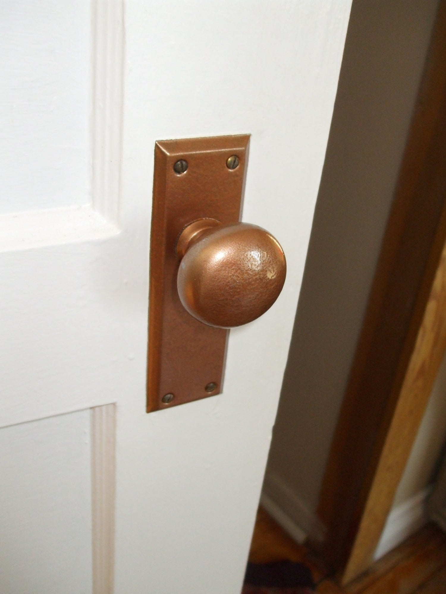 Clean and Refinish Old Door Knobs and Hardware 5 Steps Instructables