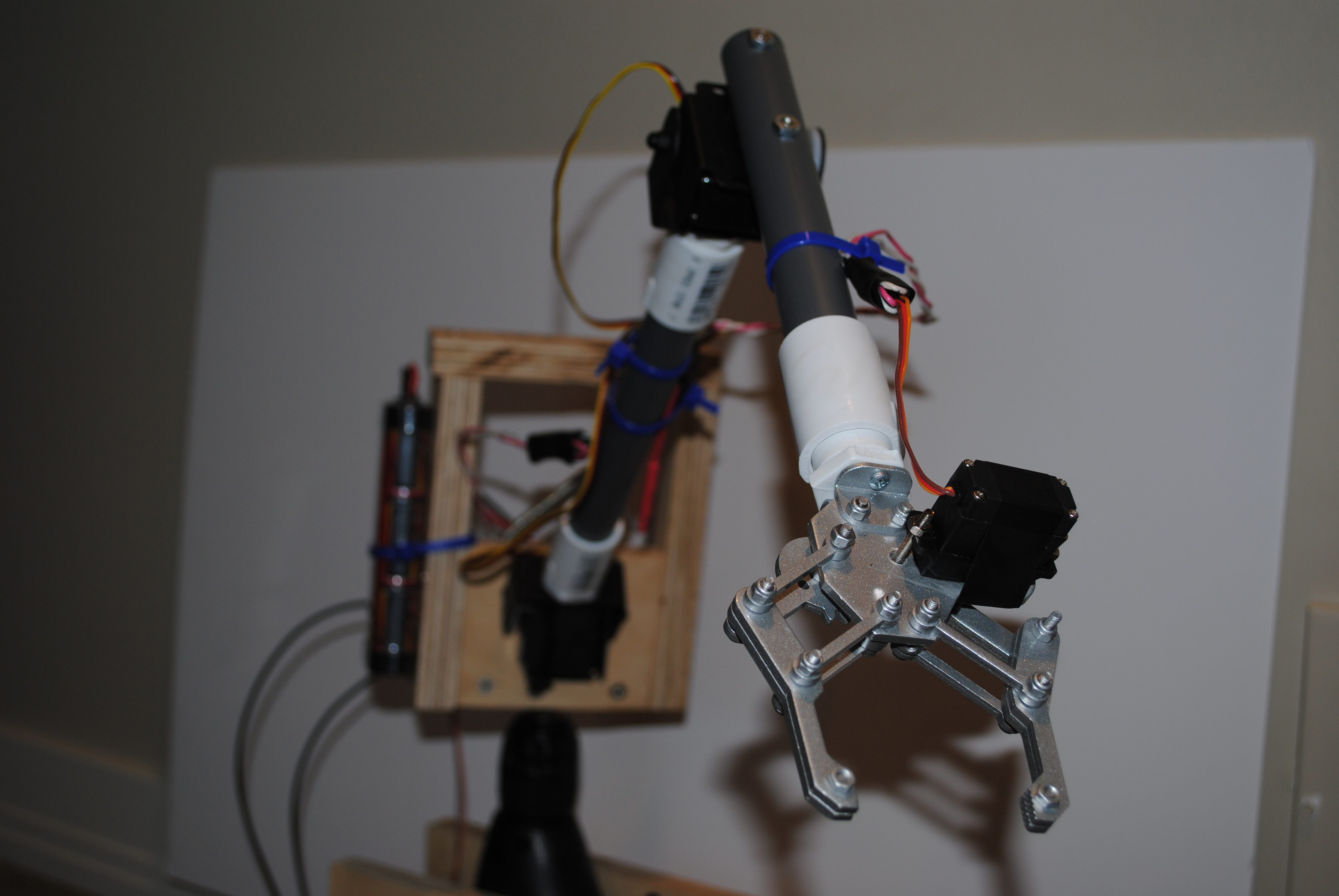 Remote Control Robot Arm 19 Steps (with Pictures) Instructables