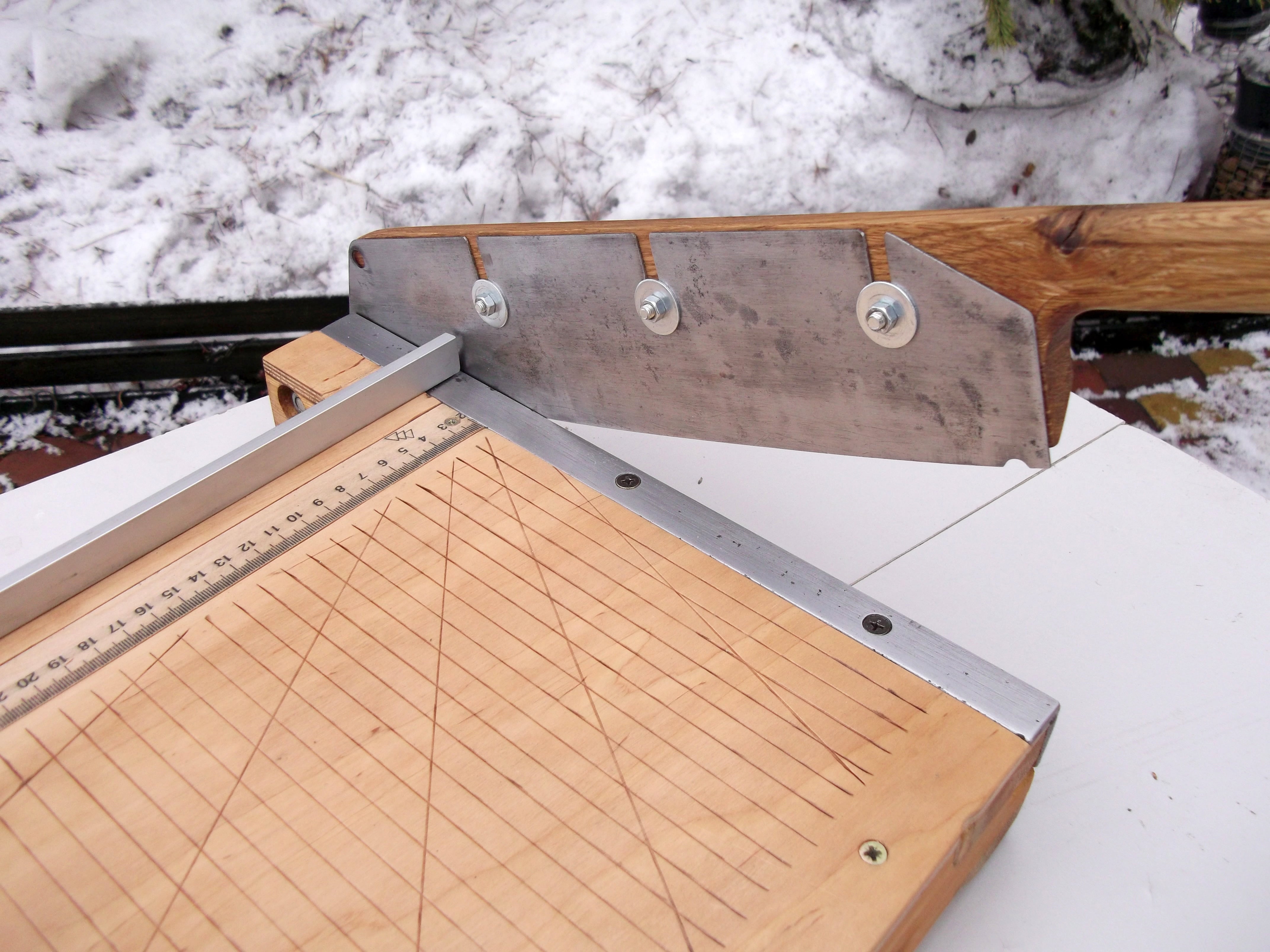 нож для резки шпона