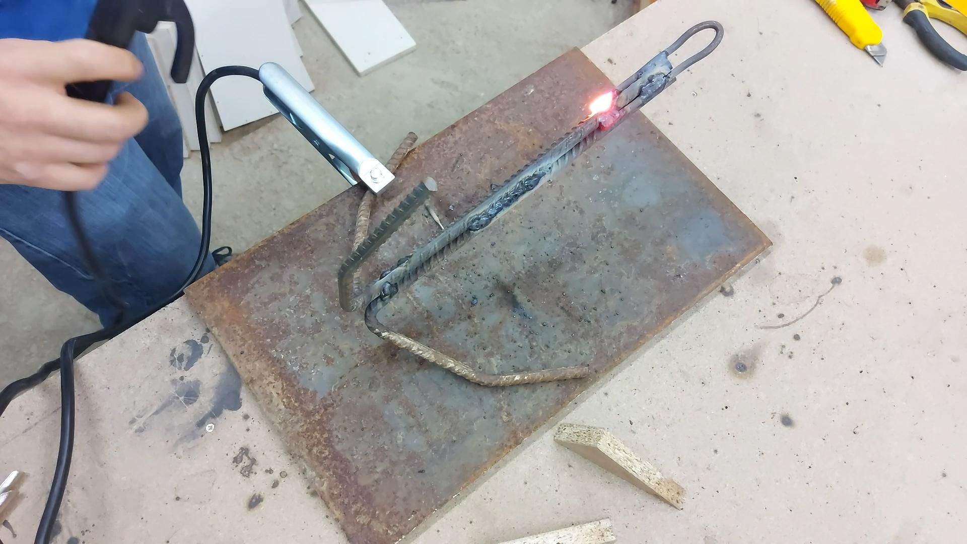 Grappling Hook From Construction Rebar 4 Steps (with Pictures) Instructables