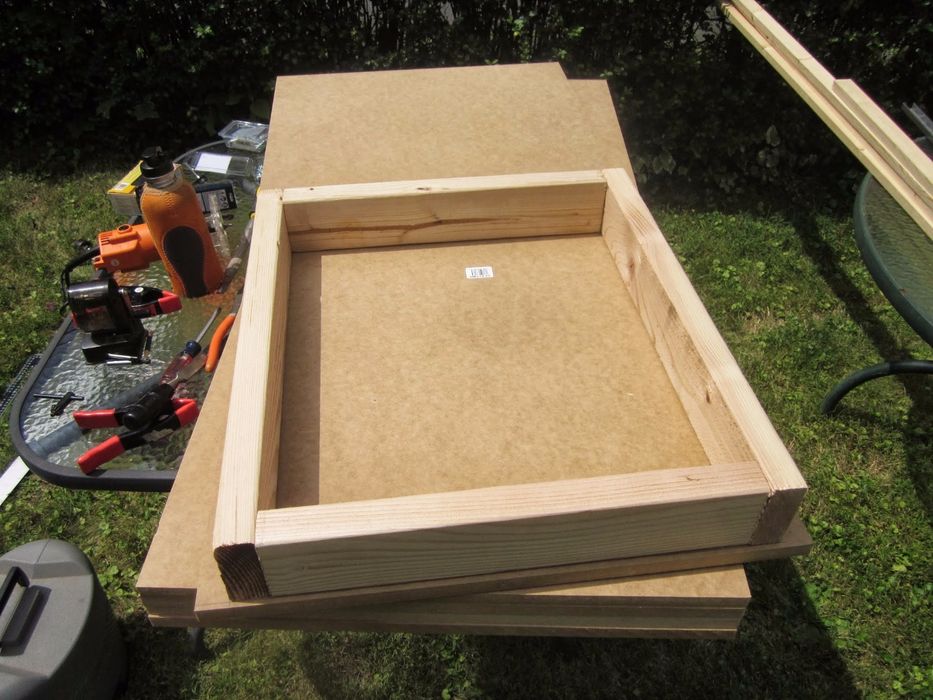 Construye la base de 2x4