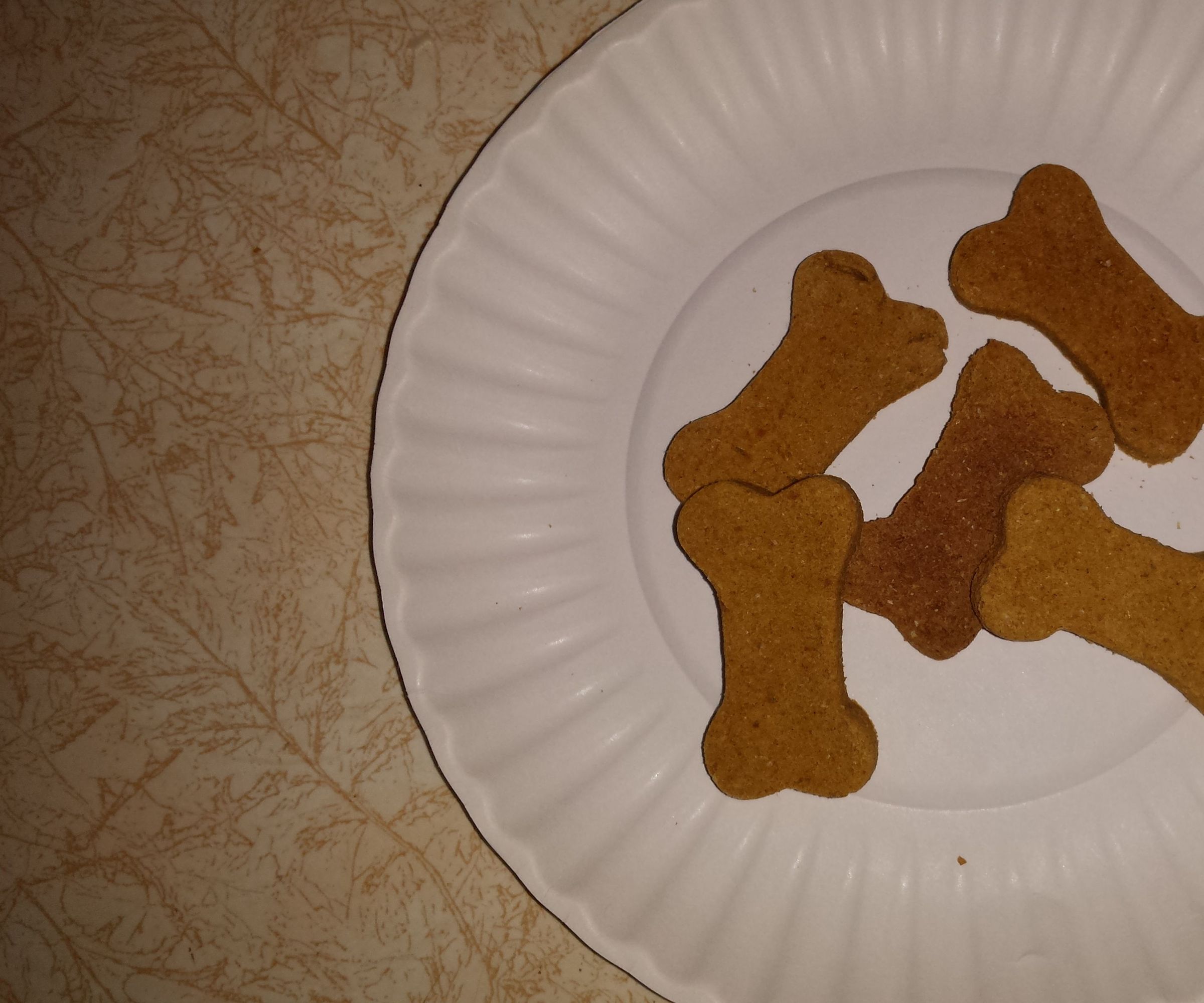 HOMEMADE PEANUT BUTTER DOG TREATS