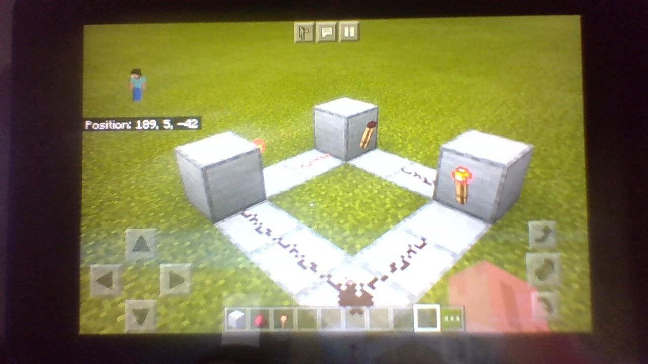 How To Make A Redstone Clock In Minecraft Pe 0 13 0 5 Steps Instructables