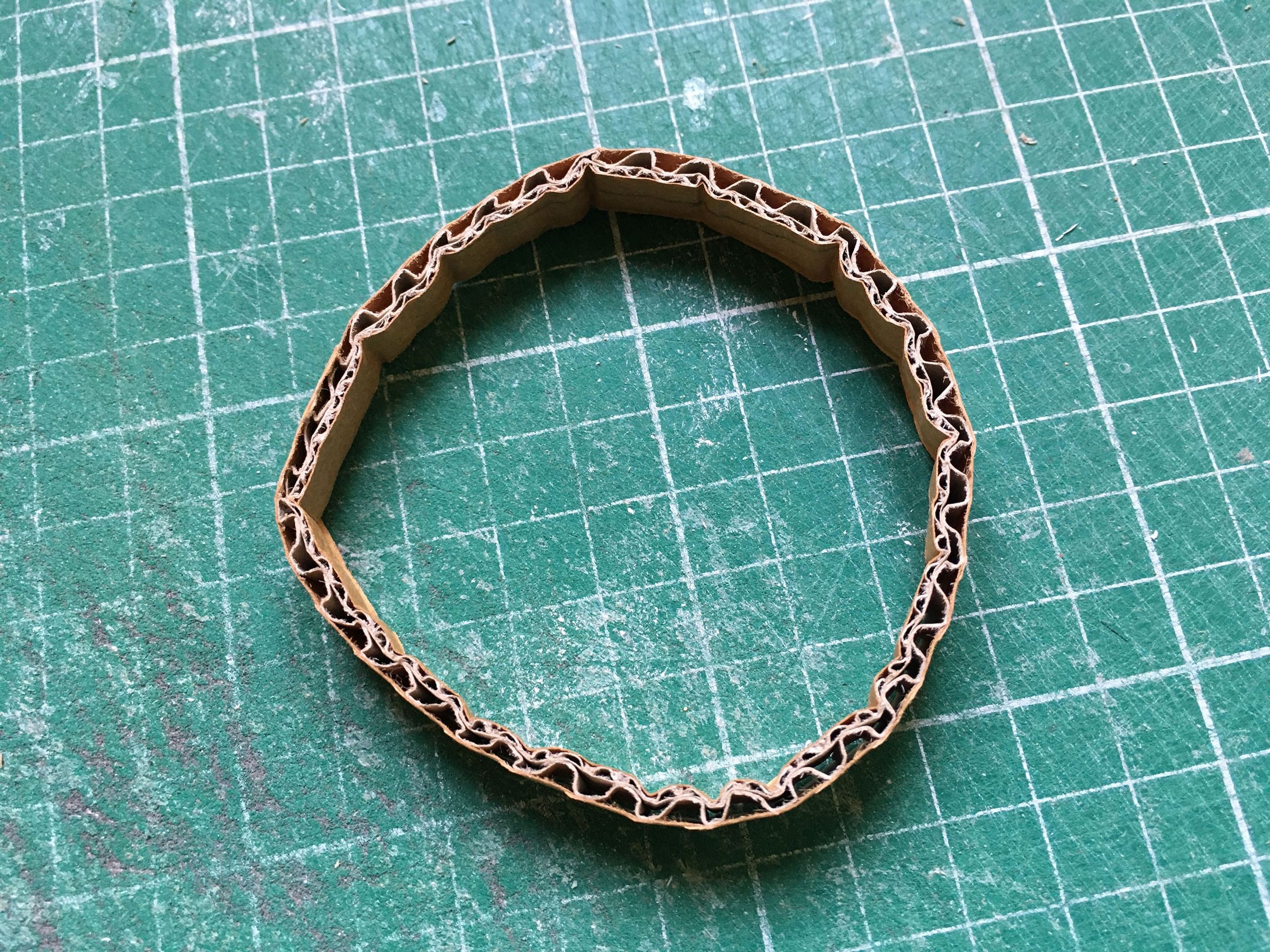 Corrugated Cardboard Lamp 10 Steps (with Pictures) Instructables