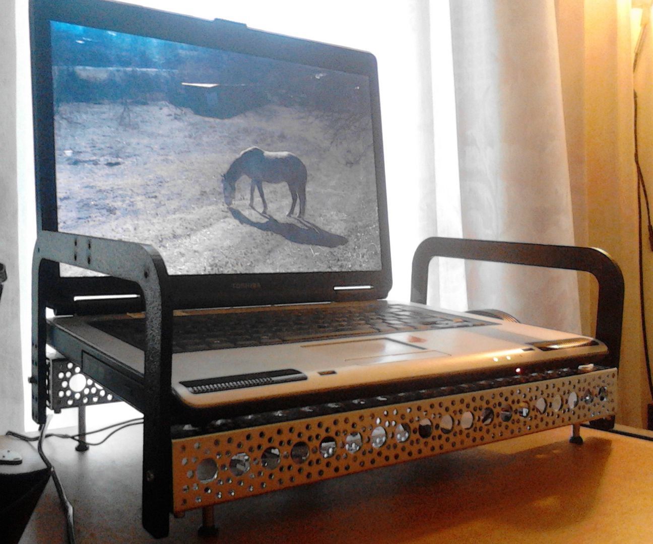 Actobotics Custom Laptop Cooler Stand 7 Steps (with Pictures) Instructables