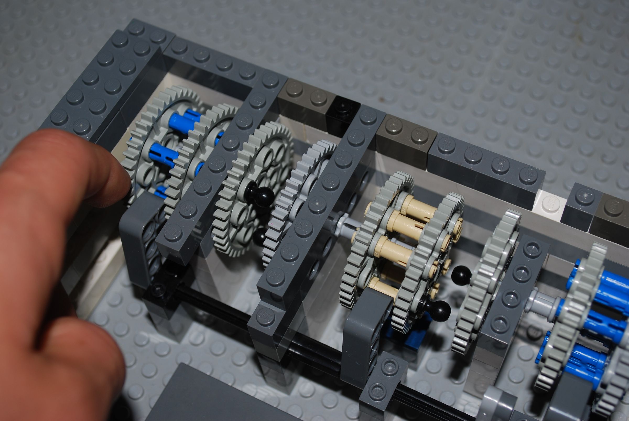 Lego Combination Lock Tutorial 9 Steps (with Pictures) Instructables