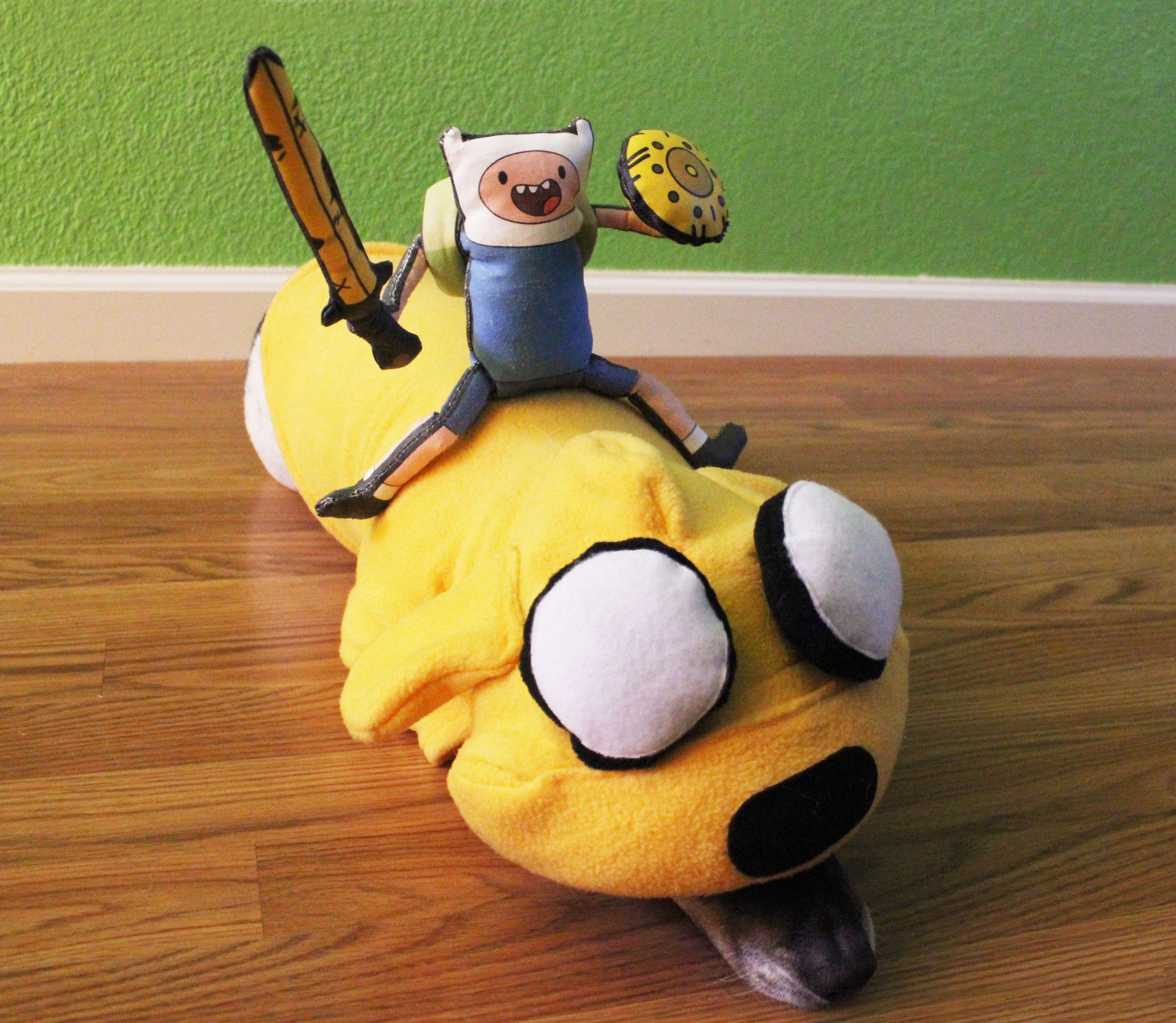 ADVENTURE TIME JAKE THE DOG DOG COSTUME 6 Steps (with Pictures