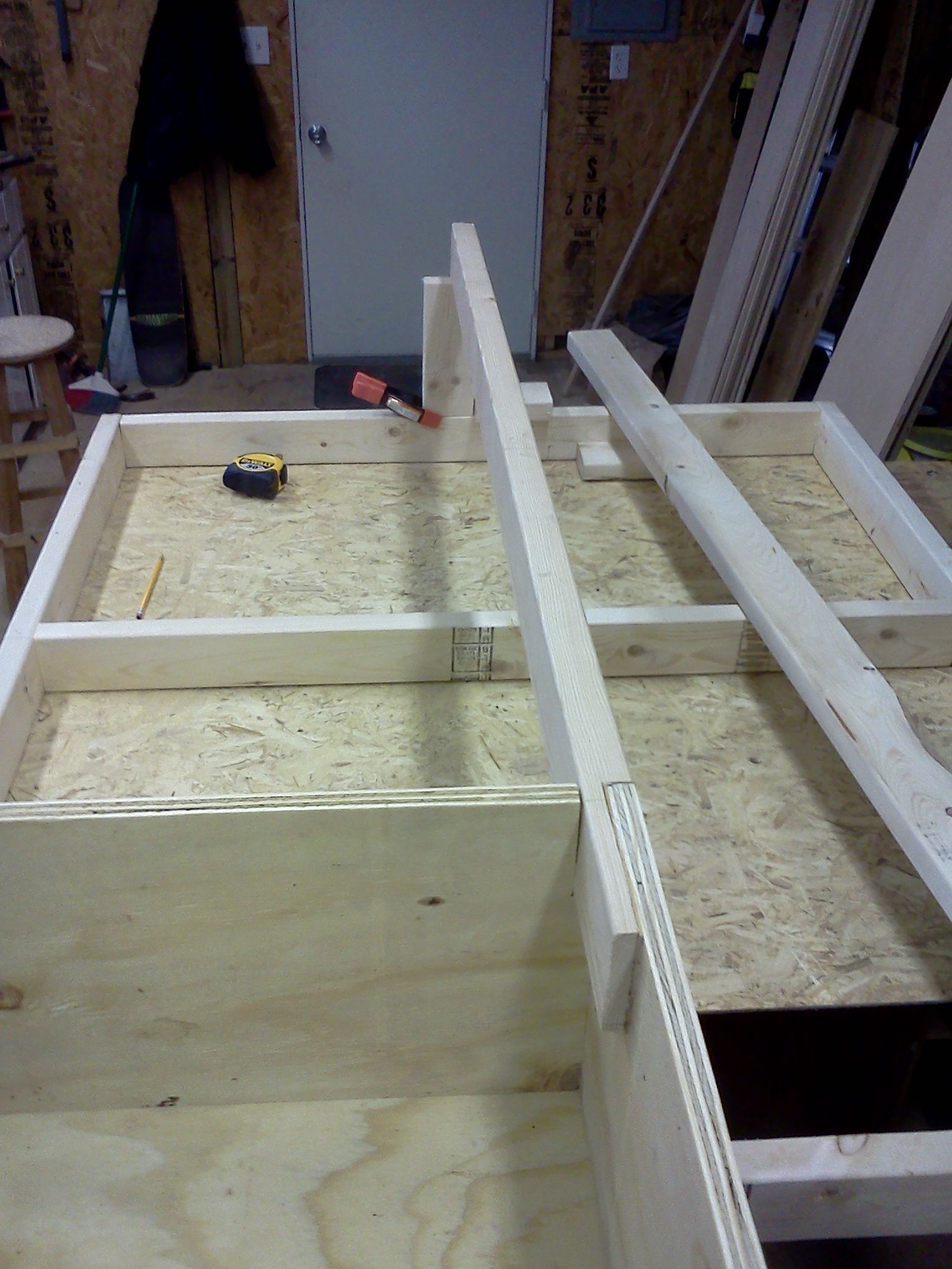 Platform Bed With Drawers 8 Steps With Pictures Instructables