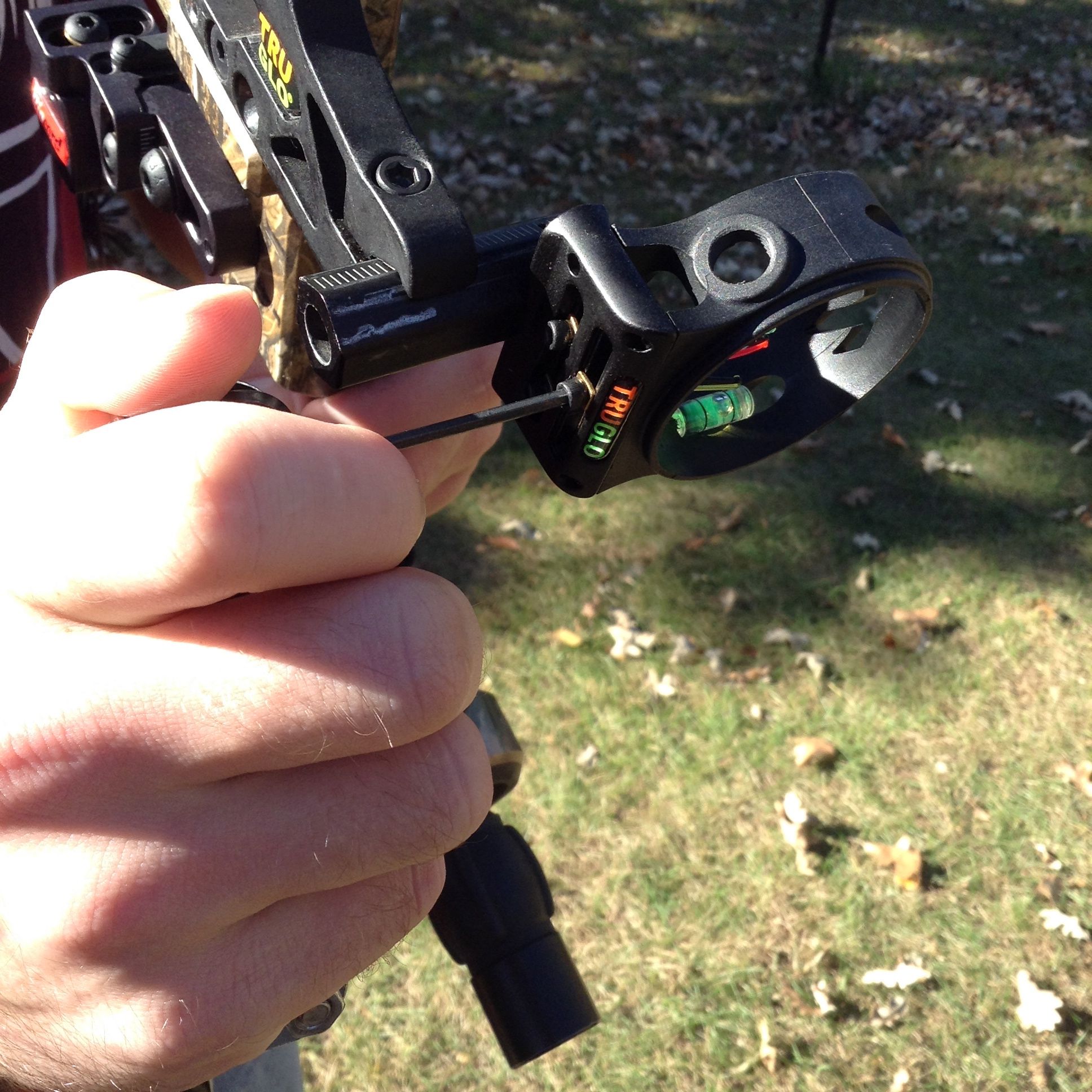 How to Sight in a Compound Bow 8 Steps Instructables