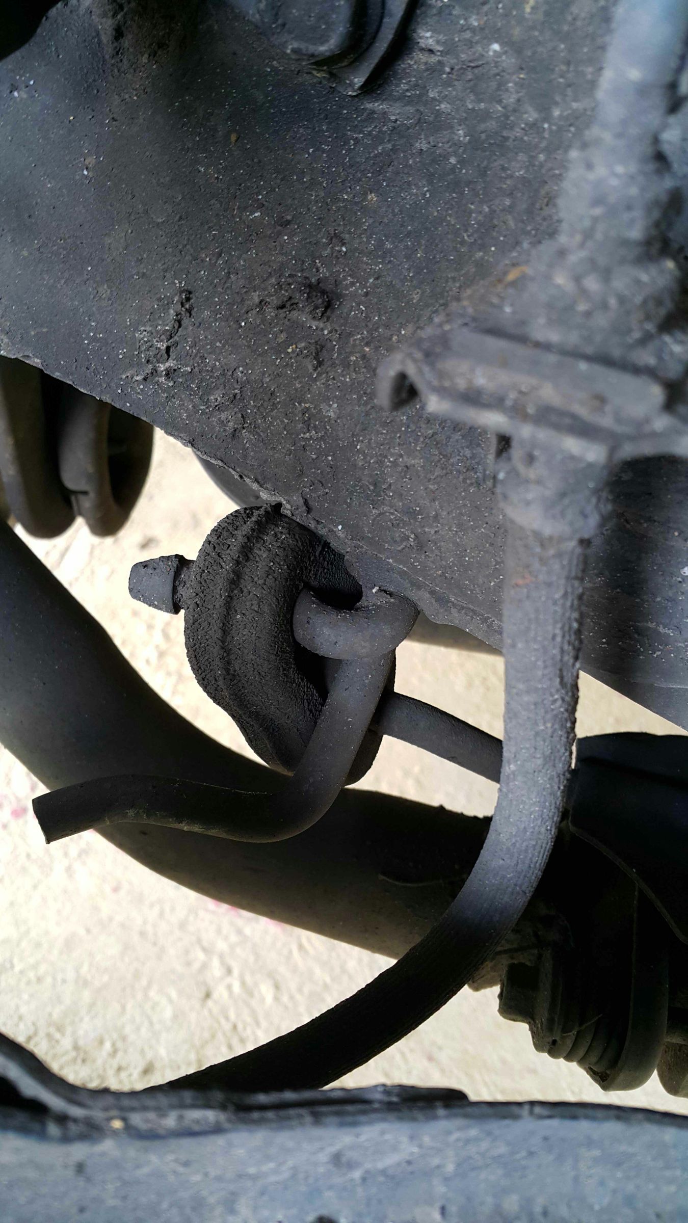 Replacing Exhaust Rubber Hangers. Instructables