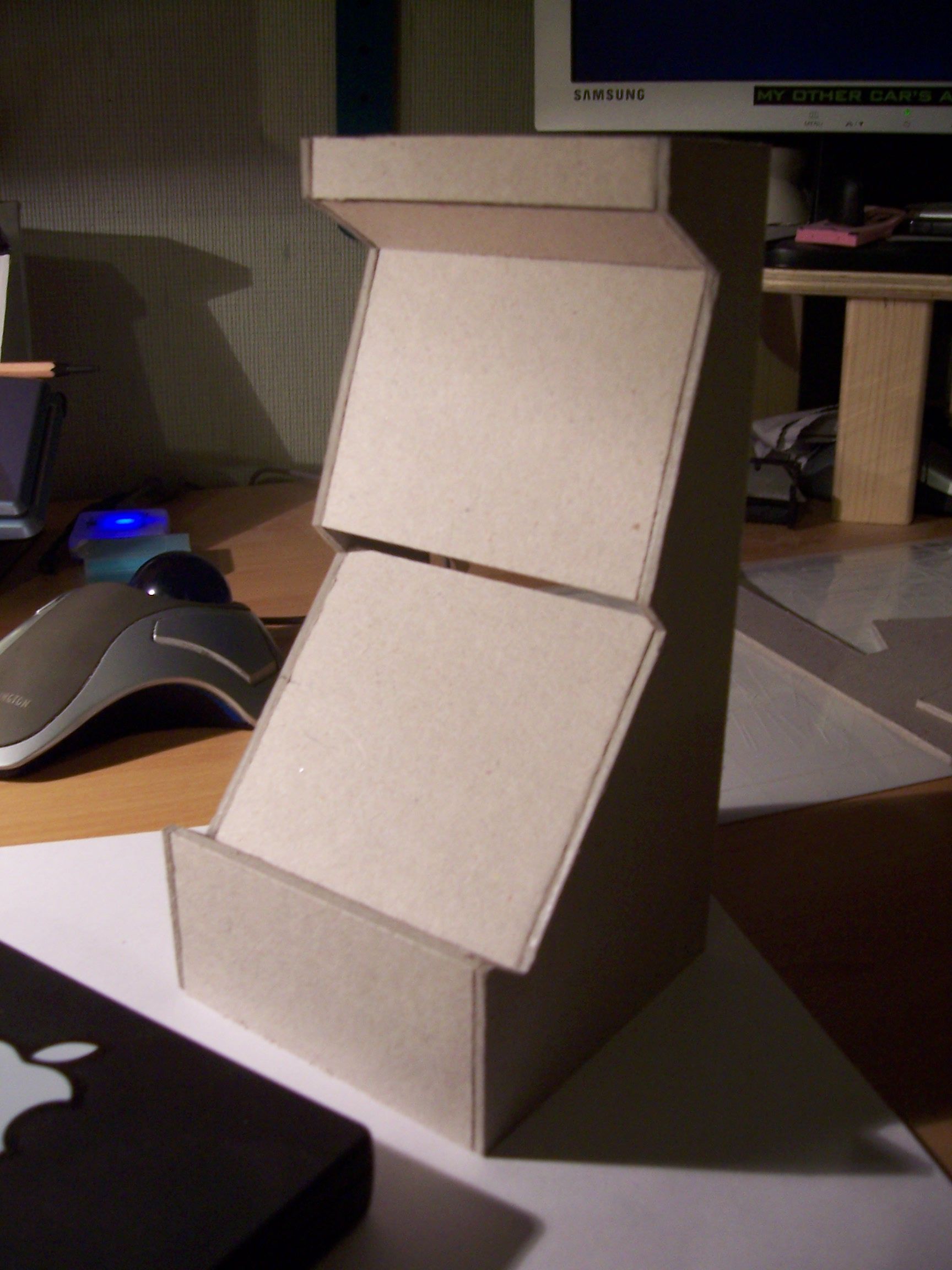 DS Cardboard Arcade Stand 4 Steps Instructables