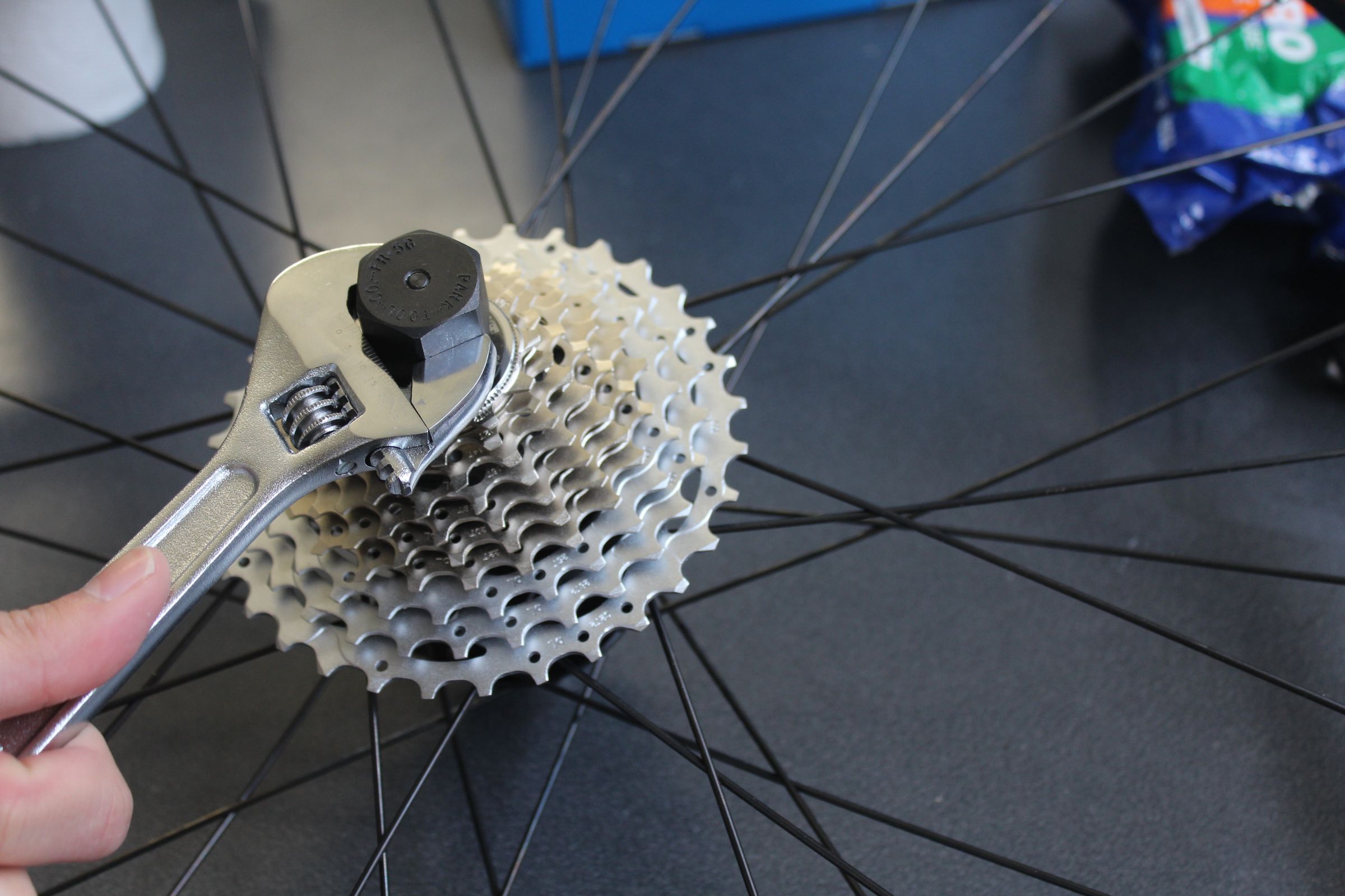 How to Assemble a Mountain Bike 20 Steps (with Pictures) Instructables