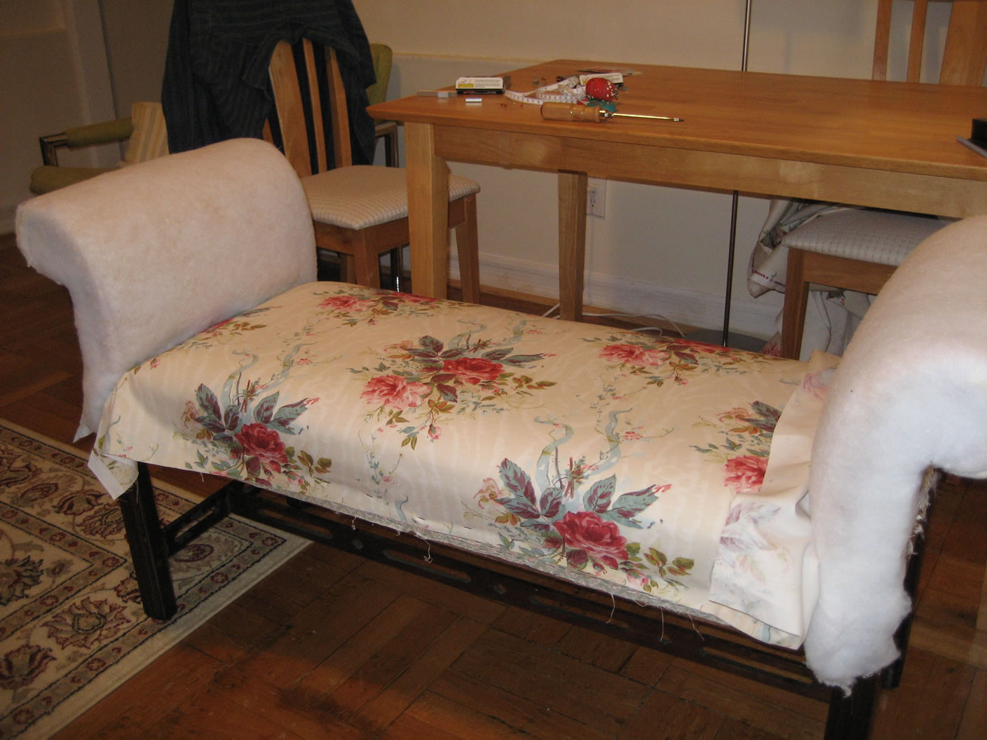 Upholster a Settee 9 Steps Instructables