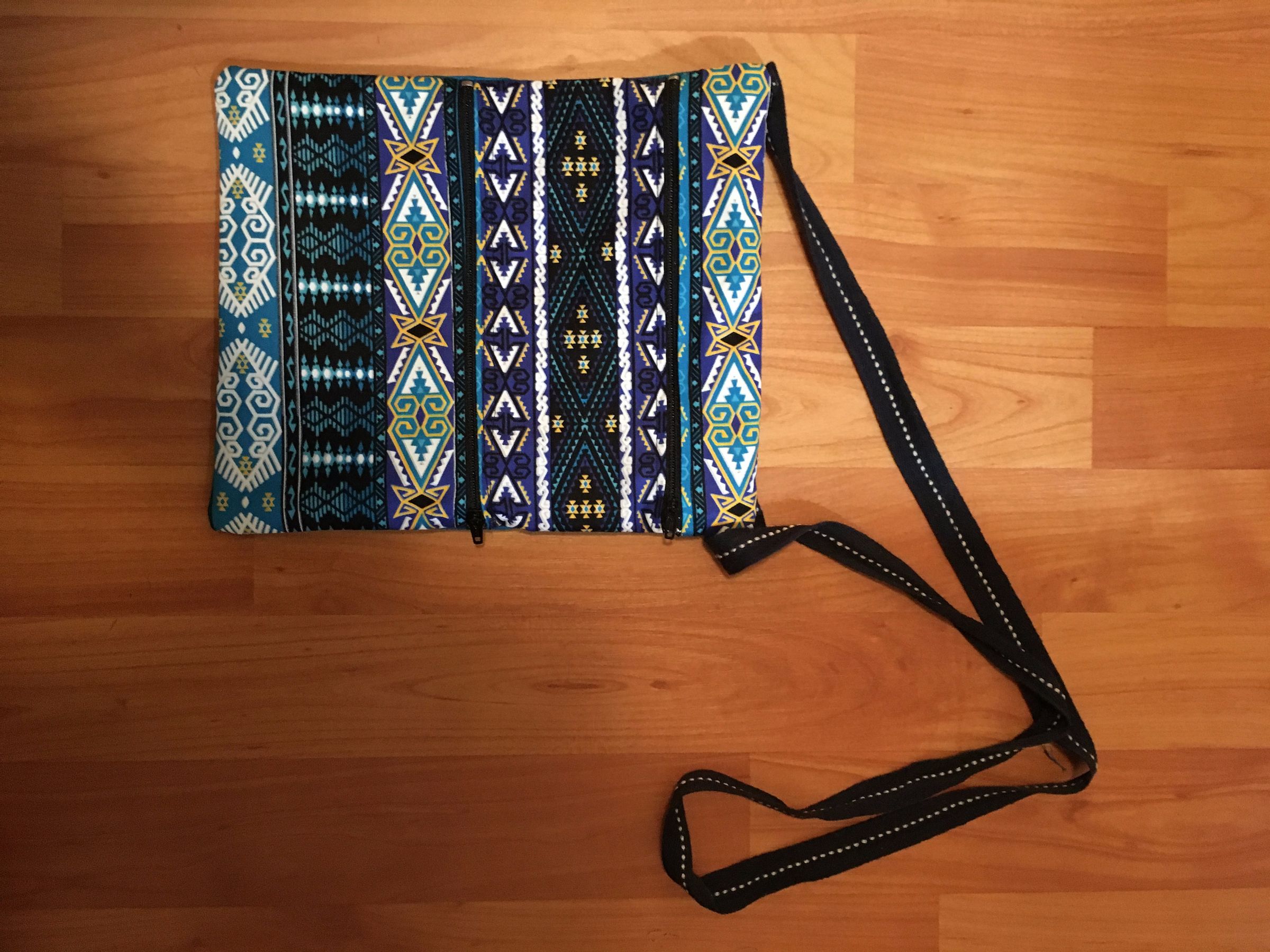small shoulder bolsa sewing pattern