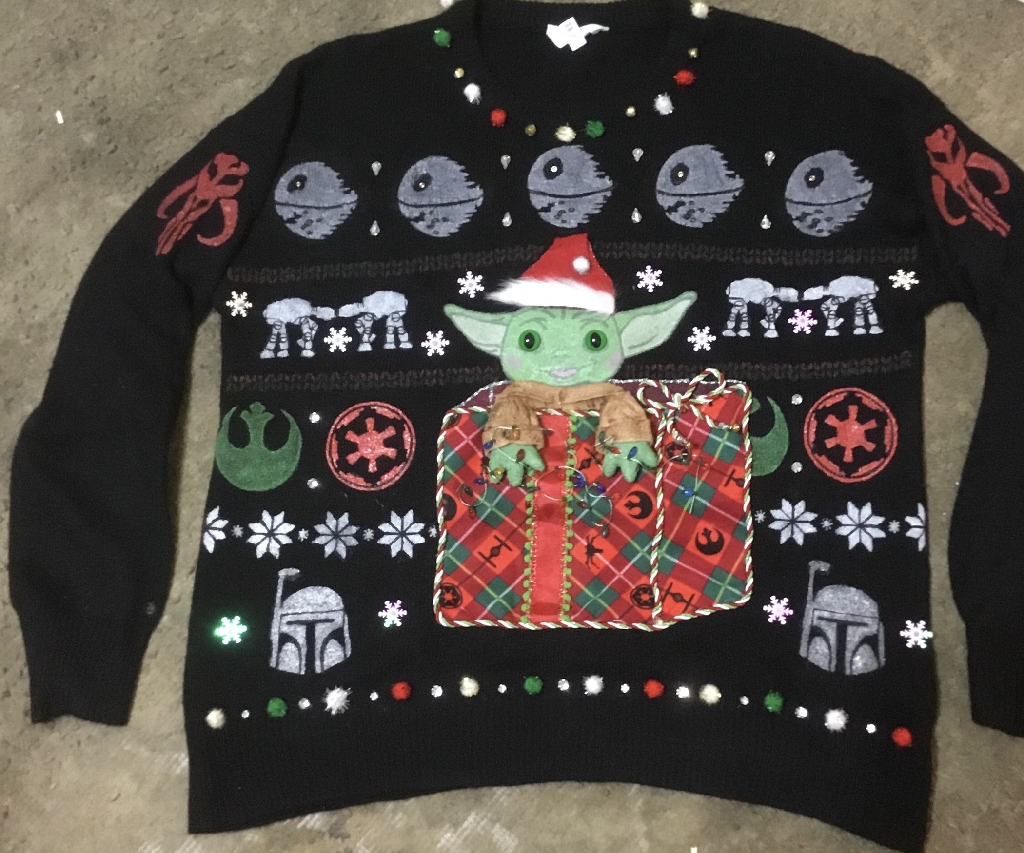 "The Child" Ugly Holiday Sweater Aka Baby Yodawear 8 Steps (with