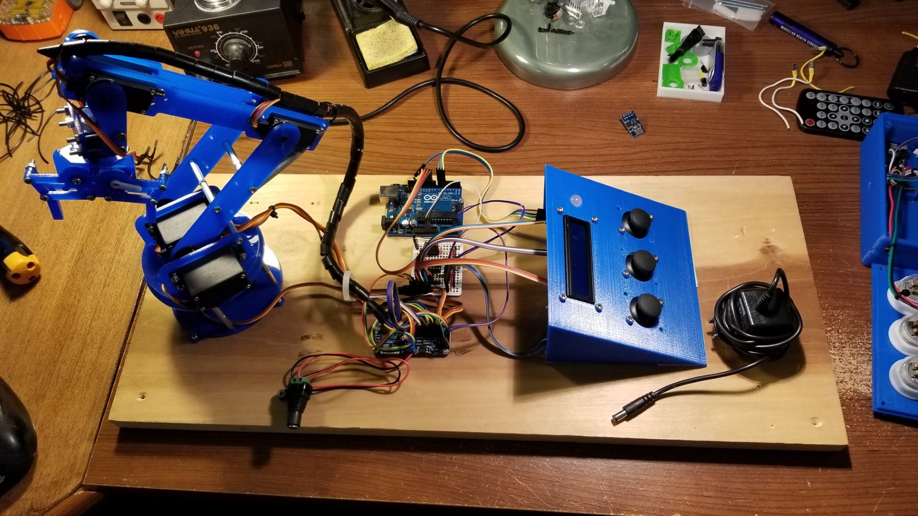 Arduino Controlled Robotic Arm W/ 6 Degrees of Freedom : 5 Steps (with ...