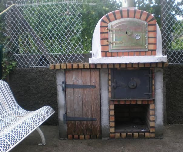 How to Build a Portuguese Wood Fired Brick Pizza Oven