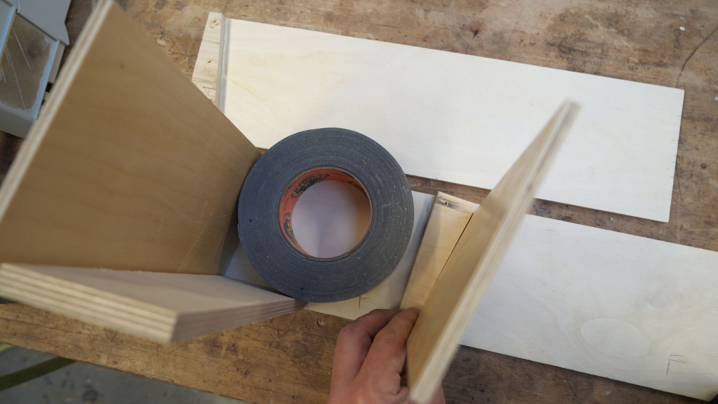 Super Simple TapeRoll Storage Rack 10 Steps (with Pictures