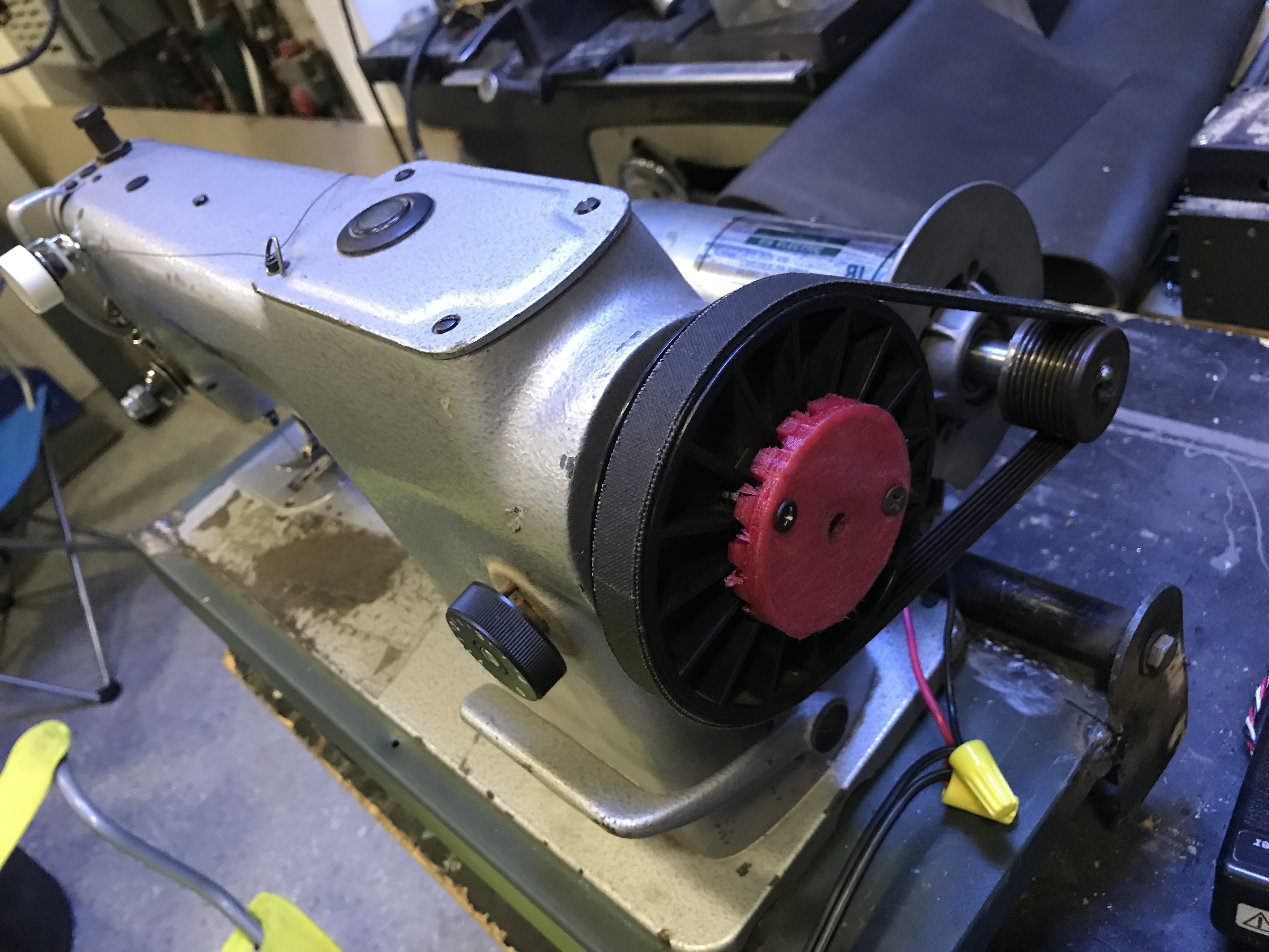 Use a Treadmill DC Drive Motor and PWM Speed Controller for Powering Tools 13 Steps (with