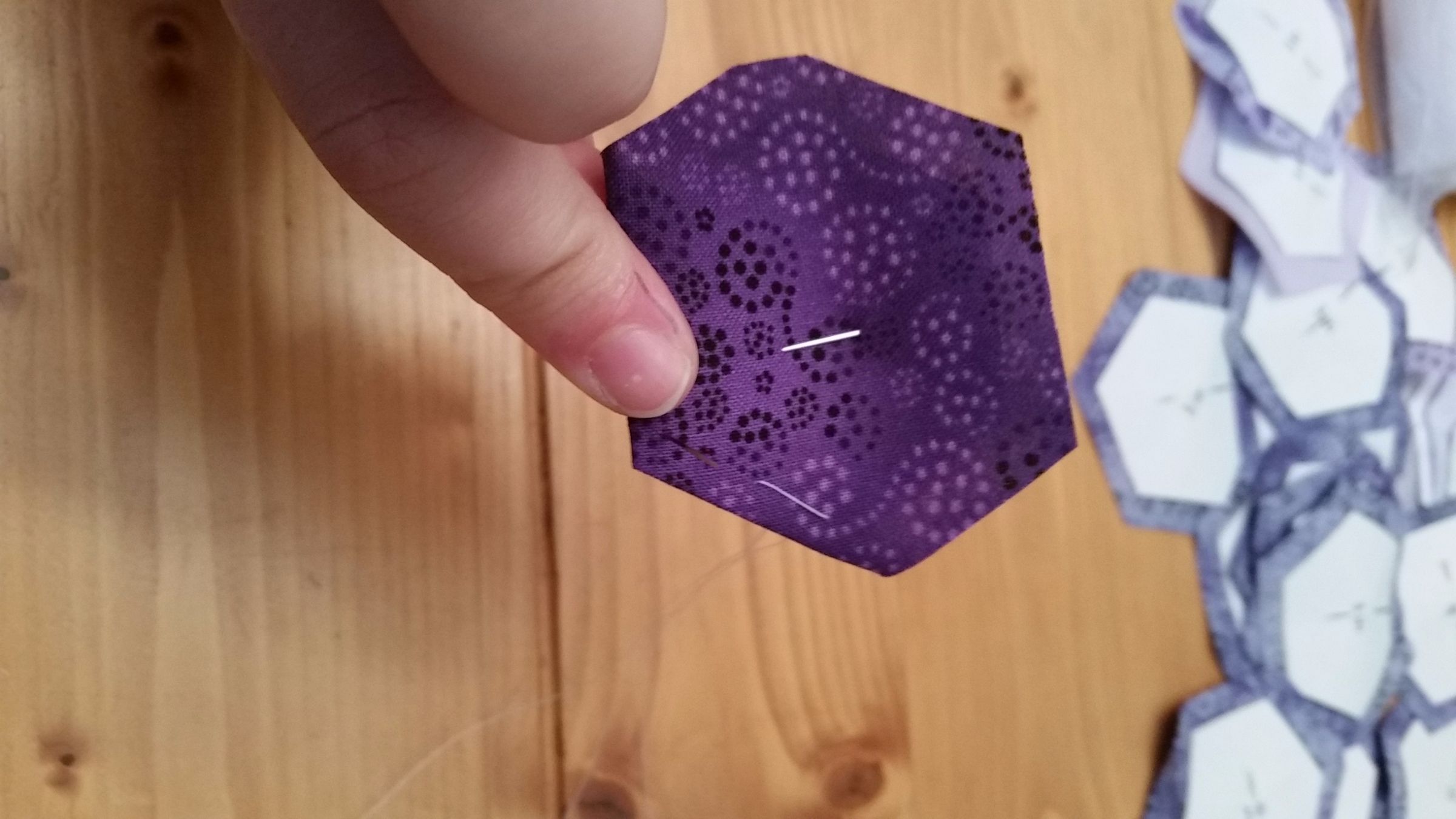 Hexagon English Paper Hand Piecing 8 Steps (with Pictures