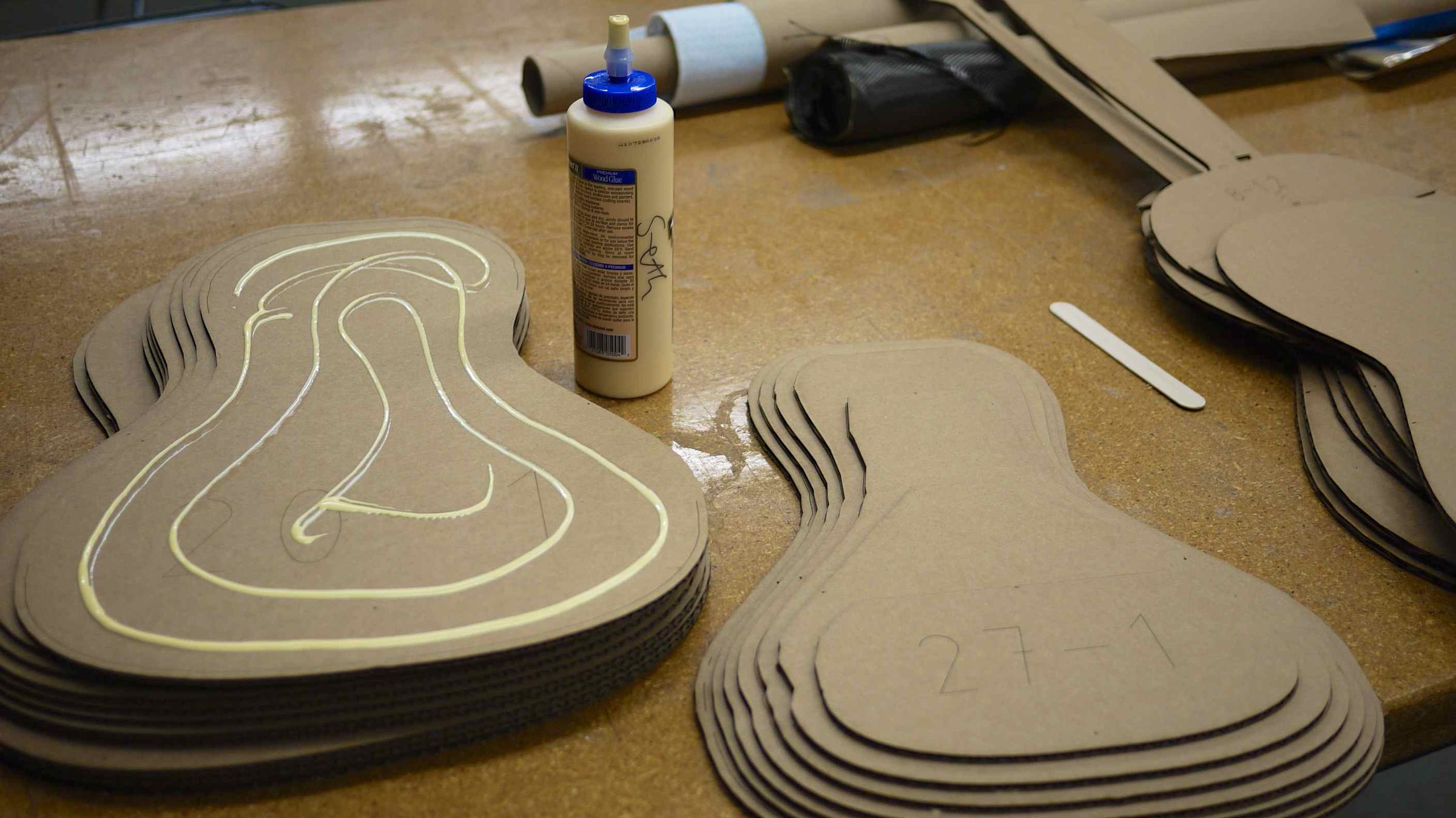 Carbon Fiber Guitar Body Made at 13 Steps (with Pictures