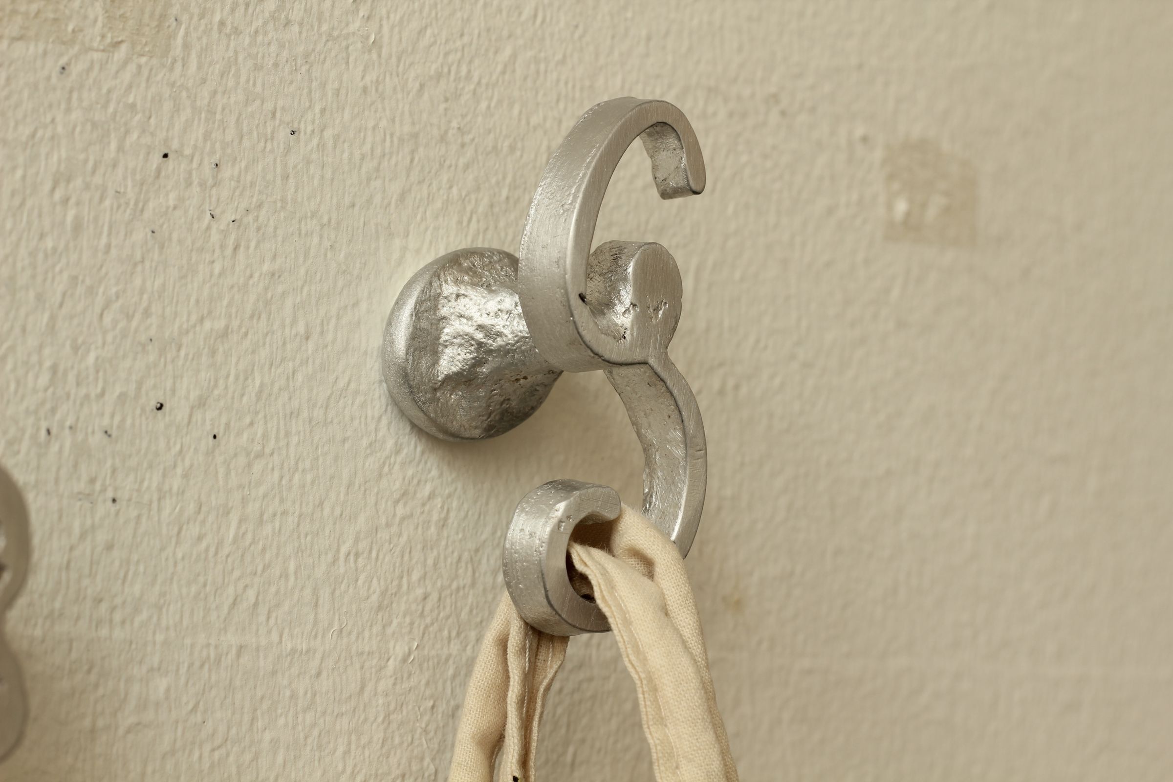 Cast Metal Wall Hangers 14 Steps (with Pictures) Instructables