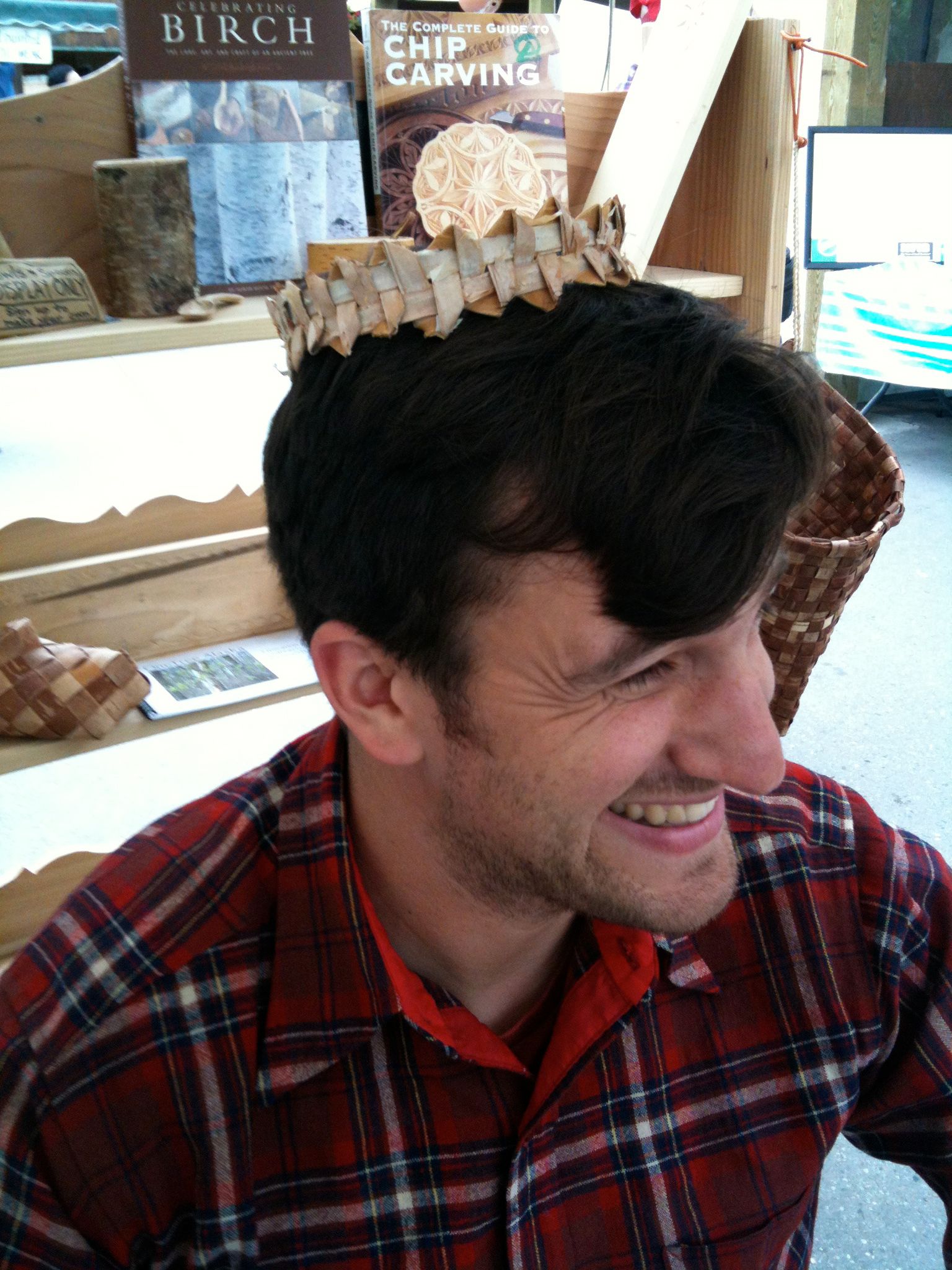 birch bark crown DIY Project DIY Project Image