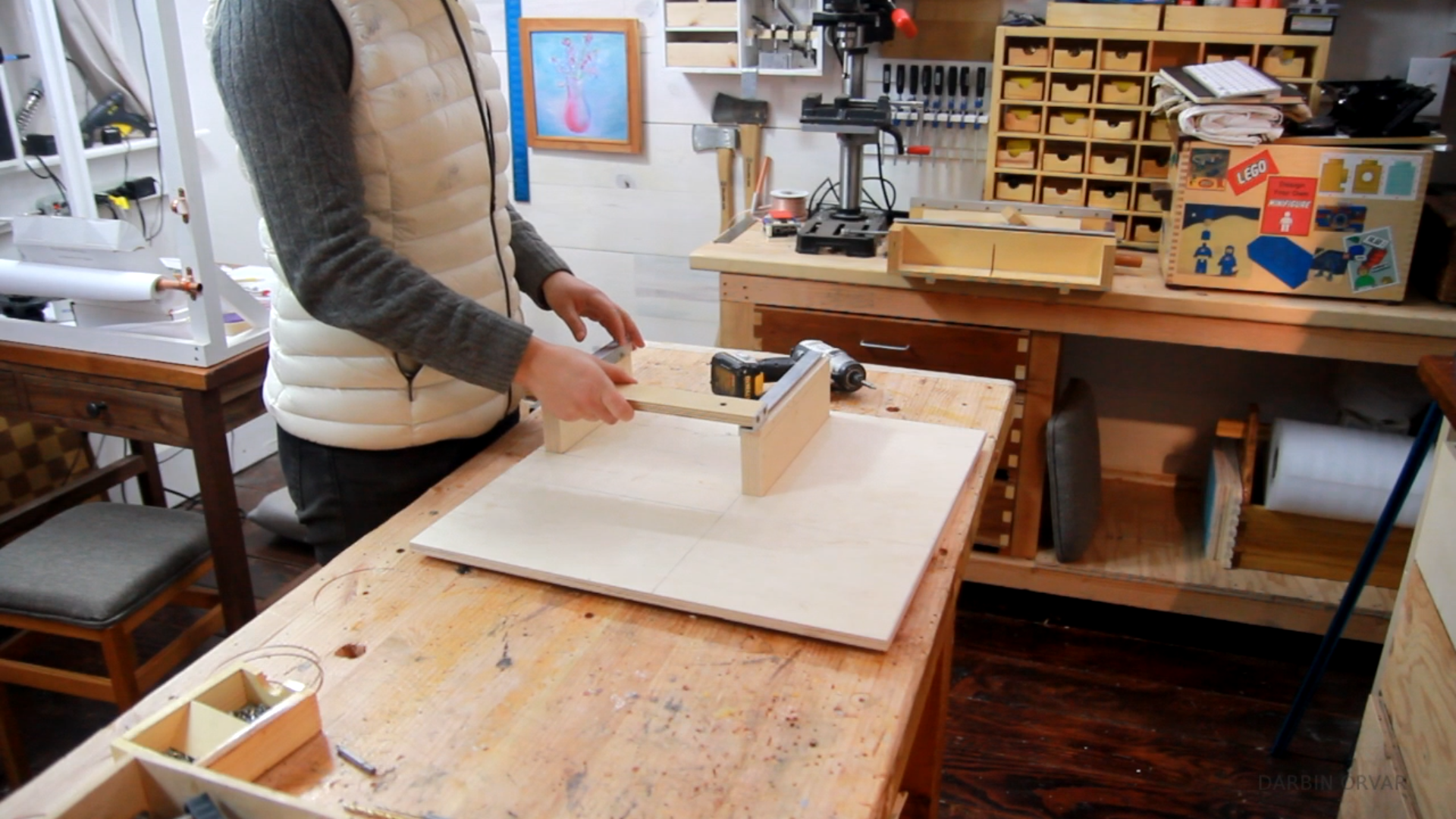 Making a Cross Cut Sled for the Band Saw 7 Steps (with Pictures