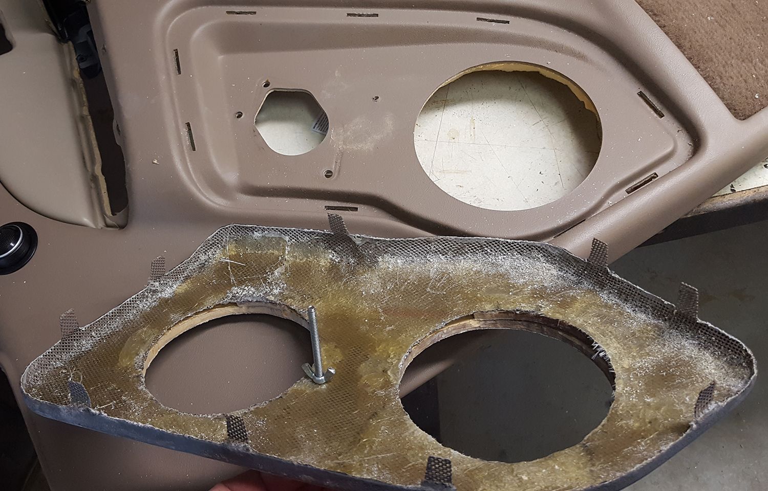 Fiberglass Door Speaker Pod (02 Tahoe 