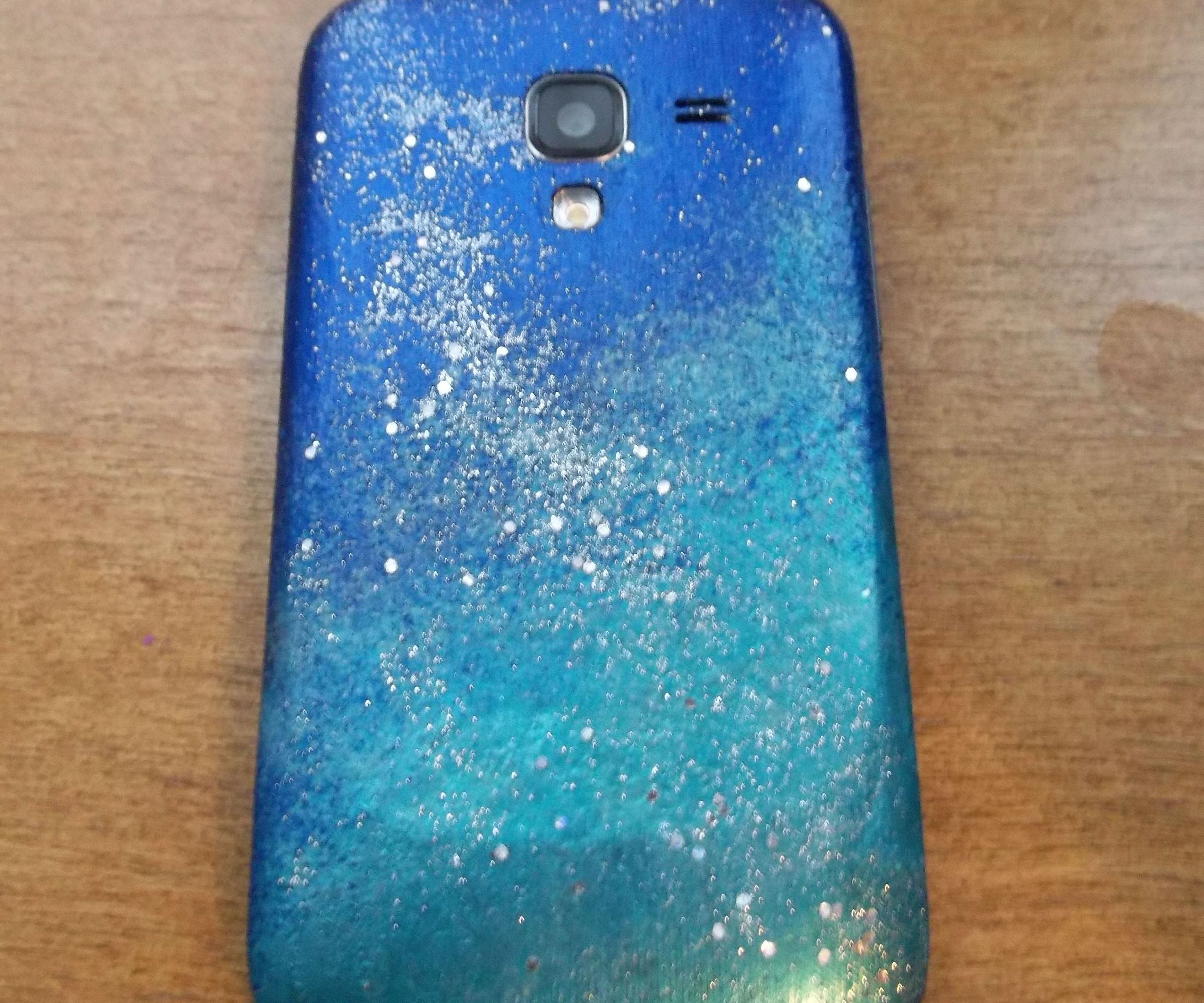 DIY guide for Ombre Paint Your phone with step-by-step instructions