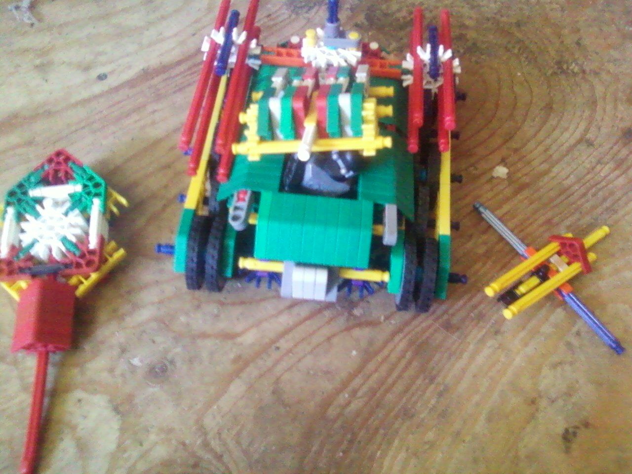 DIY guide for knex tank with step-by-step instructions