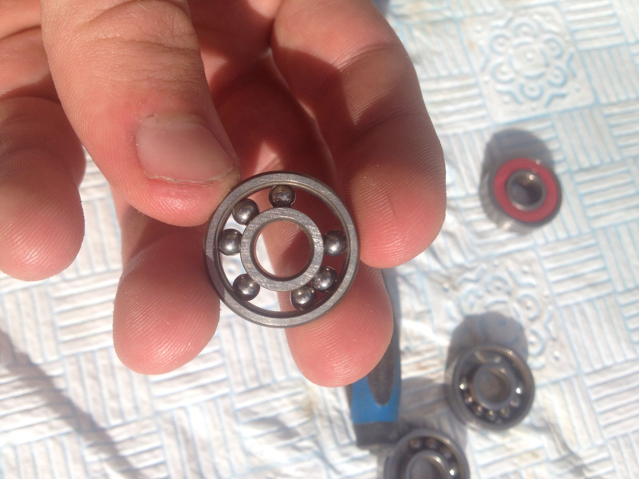 Taking Apart Bearings 6 Steps Instructables
