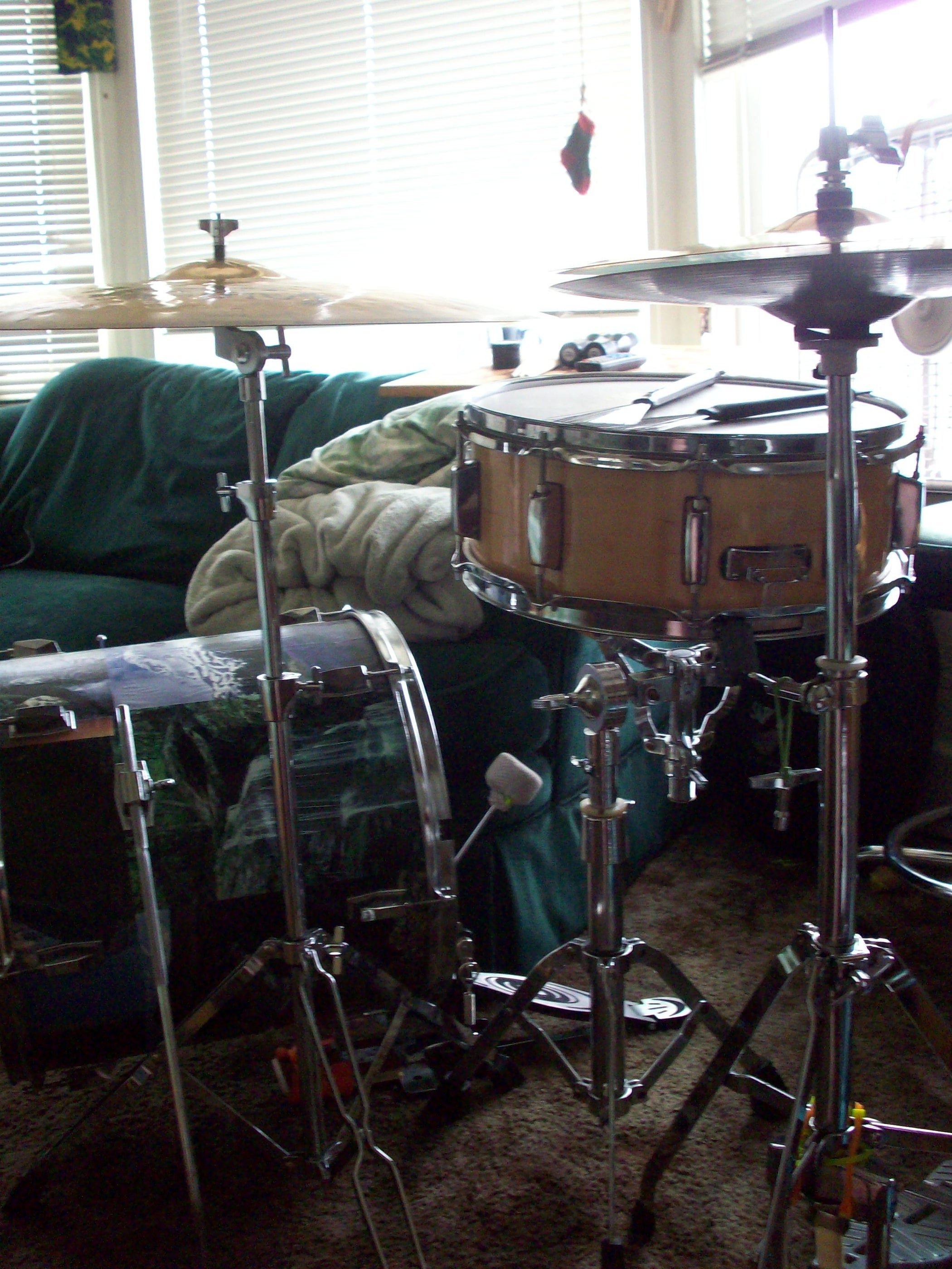 Floor Tom to Kick Drum Conversion on a Tight Budget. +updated+ 6 Steps Instructables