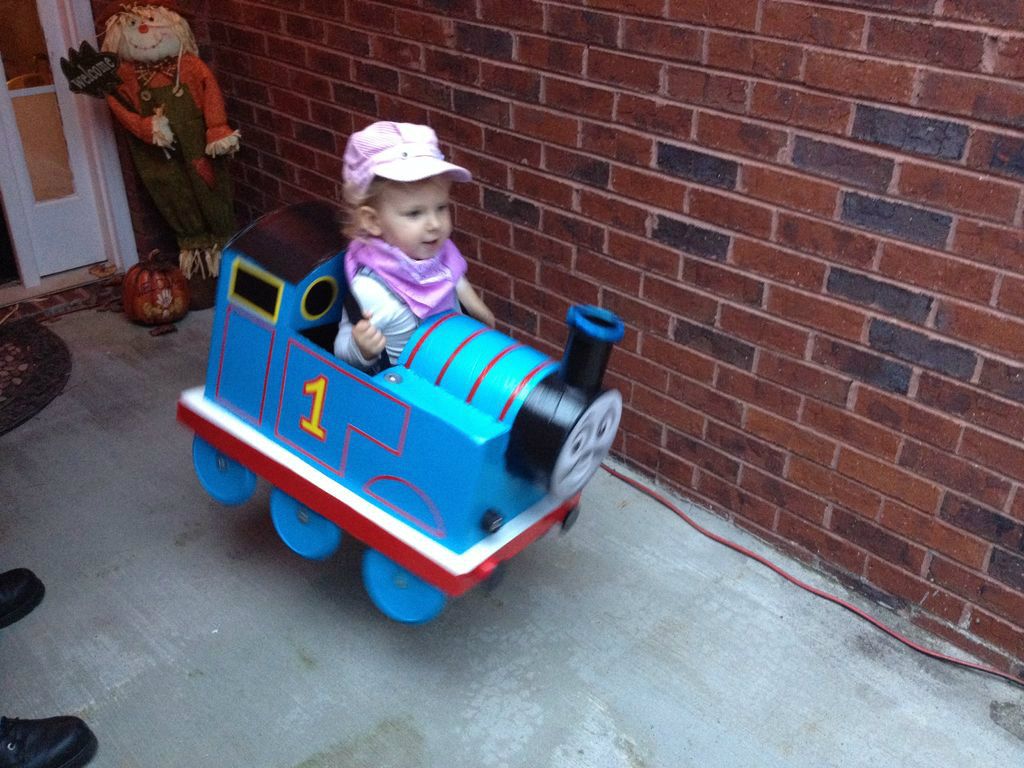 thomas costume diy
