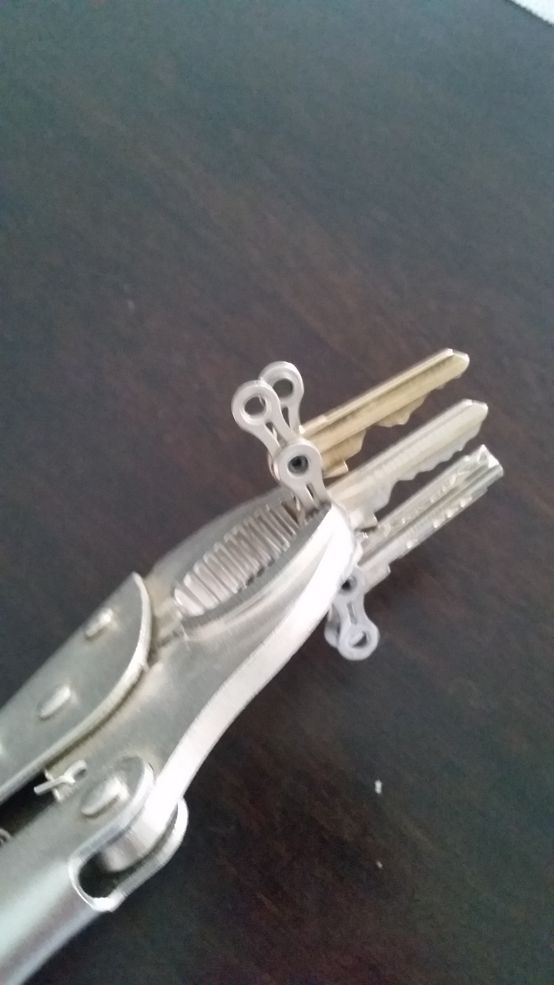 Amazing Keychain (with a Bike Chain) 10 Steps (with Pictures