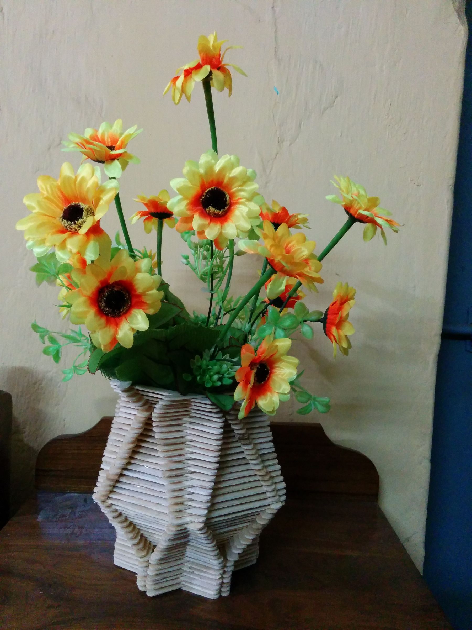 POPSICLE STICKS FLOWER VASE 11 Steps (with Pictures) Instructables