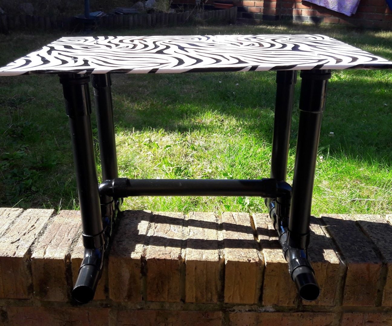 Super Simple DIY Coffee Table Made From (PVC) Waste/Drain Pipe and