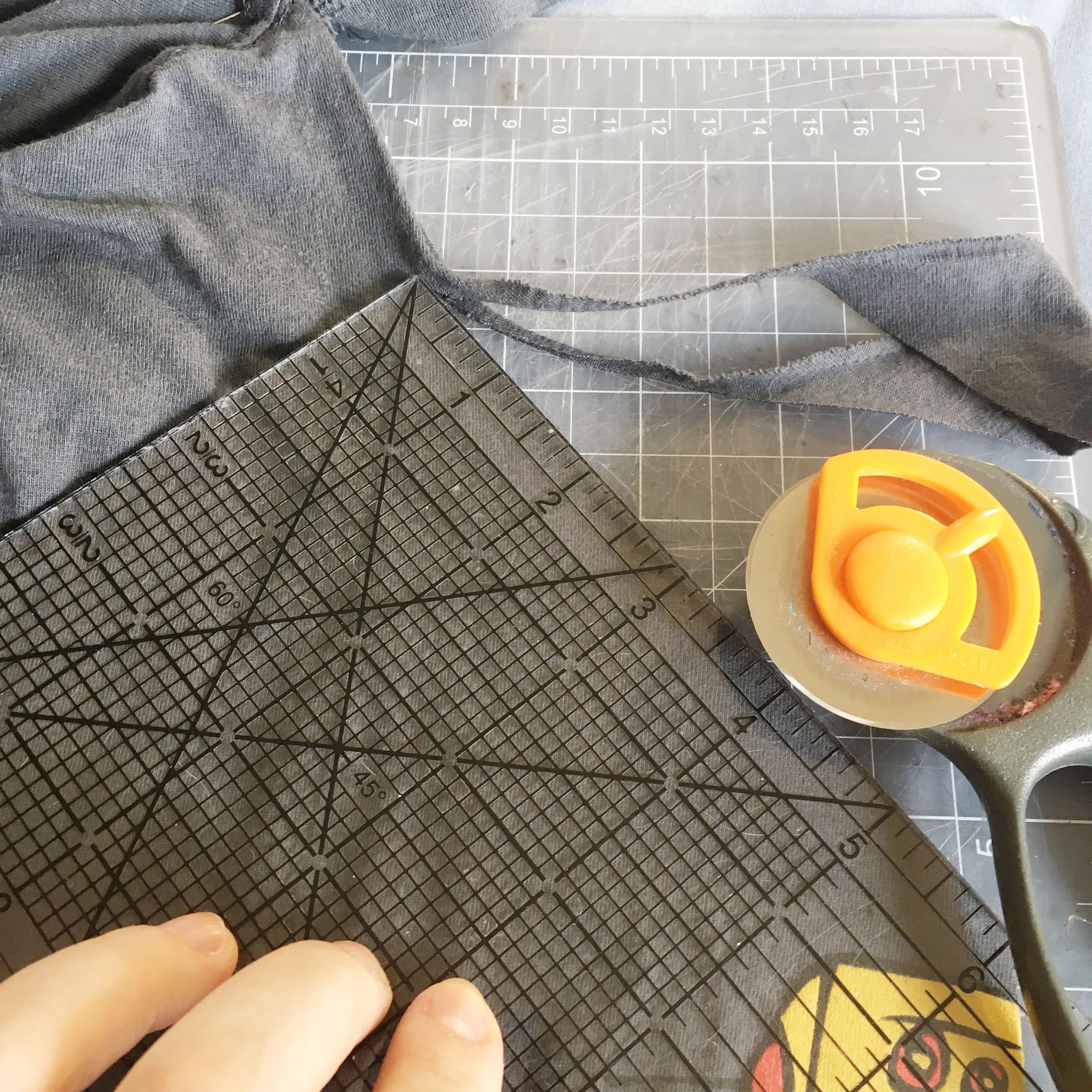 Turning a Crew Neck Into a VNeck 11 Steps (with Pictures