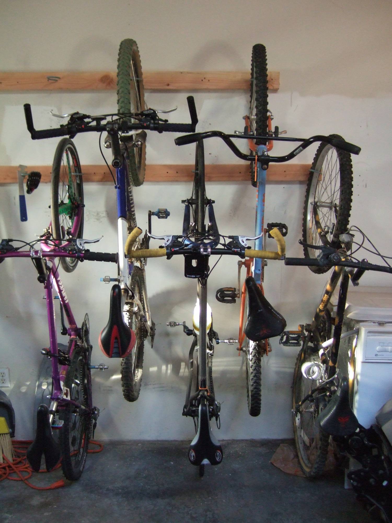 Bike Rack / Bike Storage for the Home or Apartment 8 Steps (with