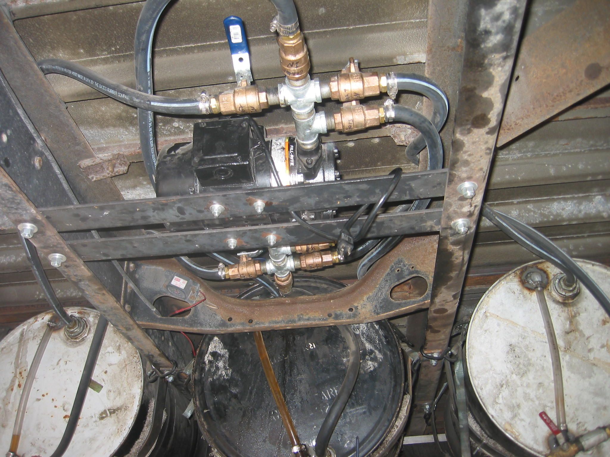 Waste Vegetable Oil Conversion for Diesel Bus 10 Steps (with Pictures