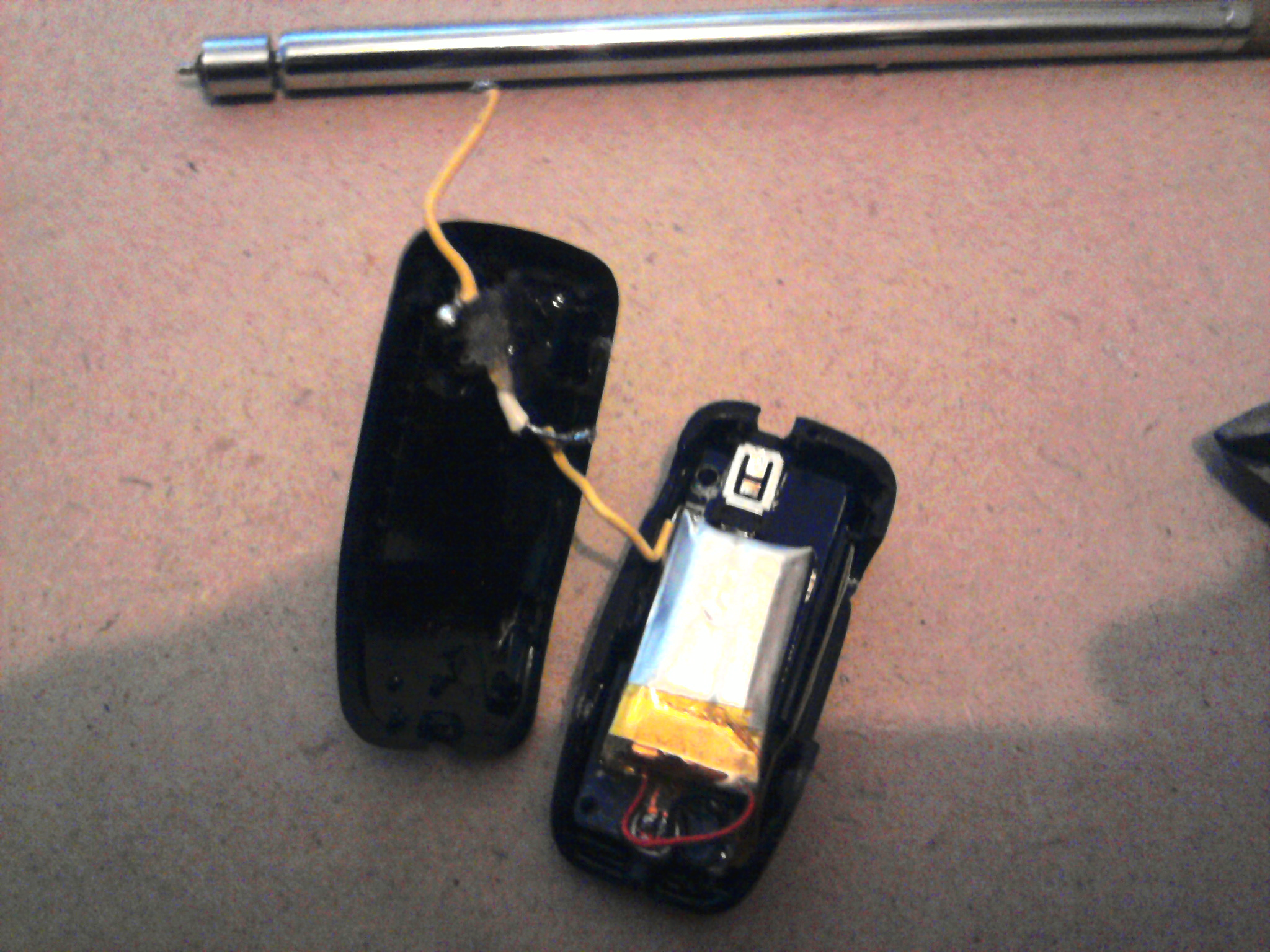 Bluetooth Headset Hack 10 Steps (with Pictures) Instructables