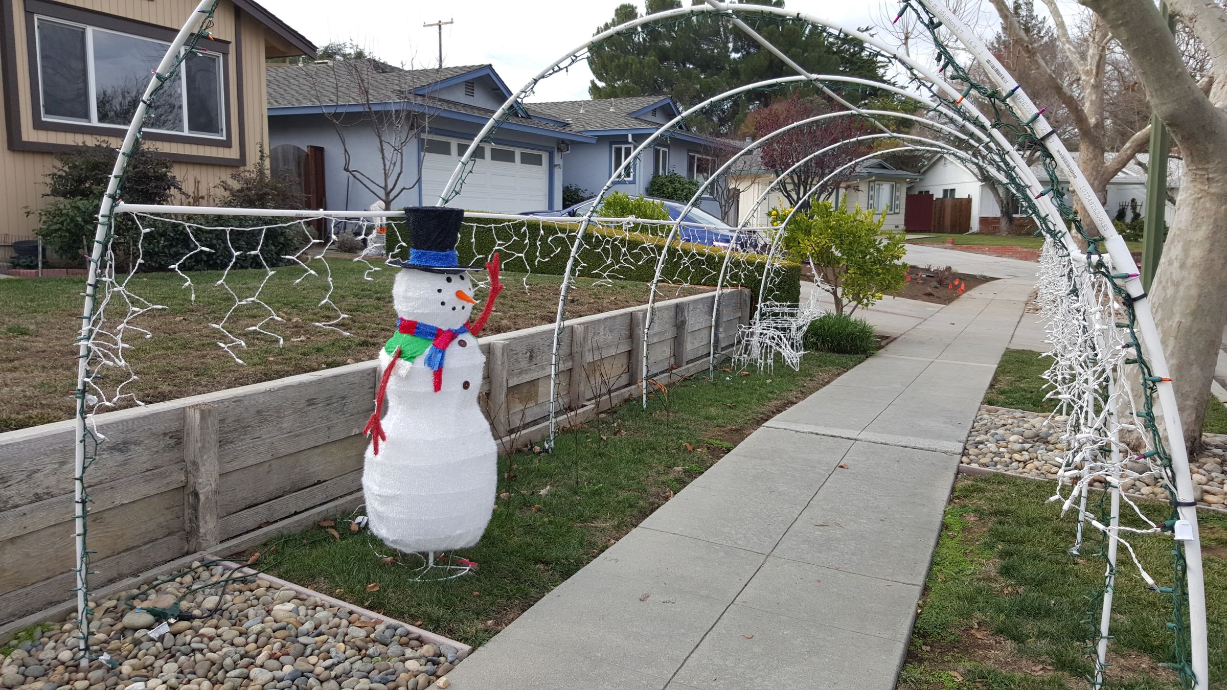 Holiday Light Tunnel 7 Steps (with Pictures) Instructables